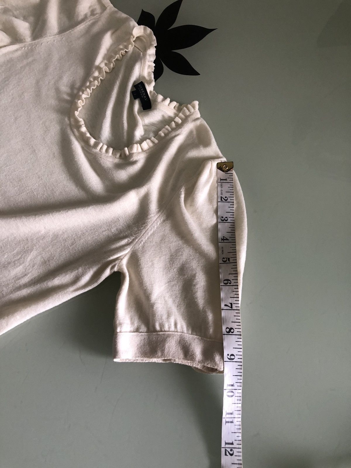 Burberry Vintage Burberry London Small Logo Crop Top Size S / US 4 / IT 40 - 18 Thumbnail