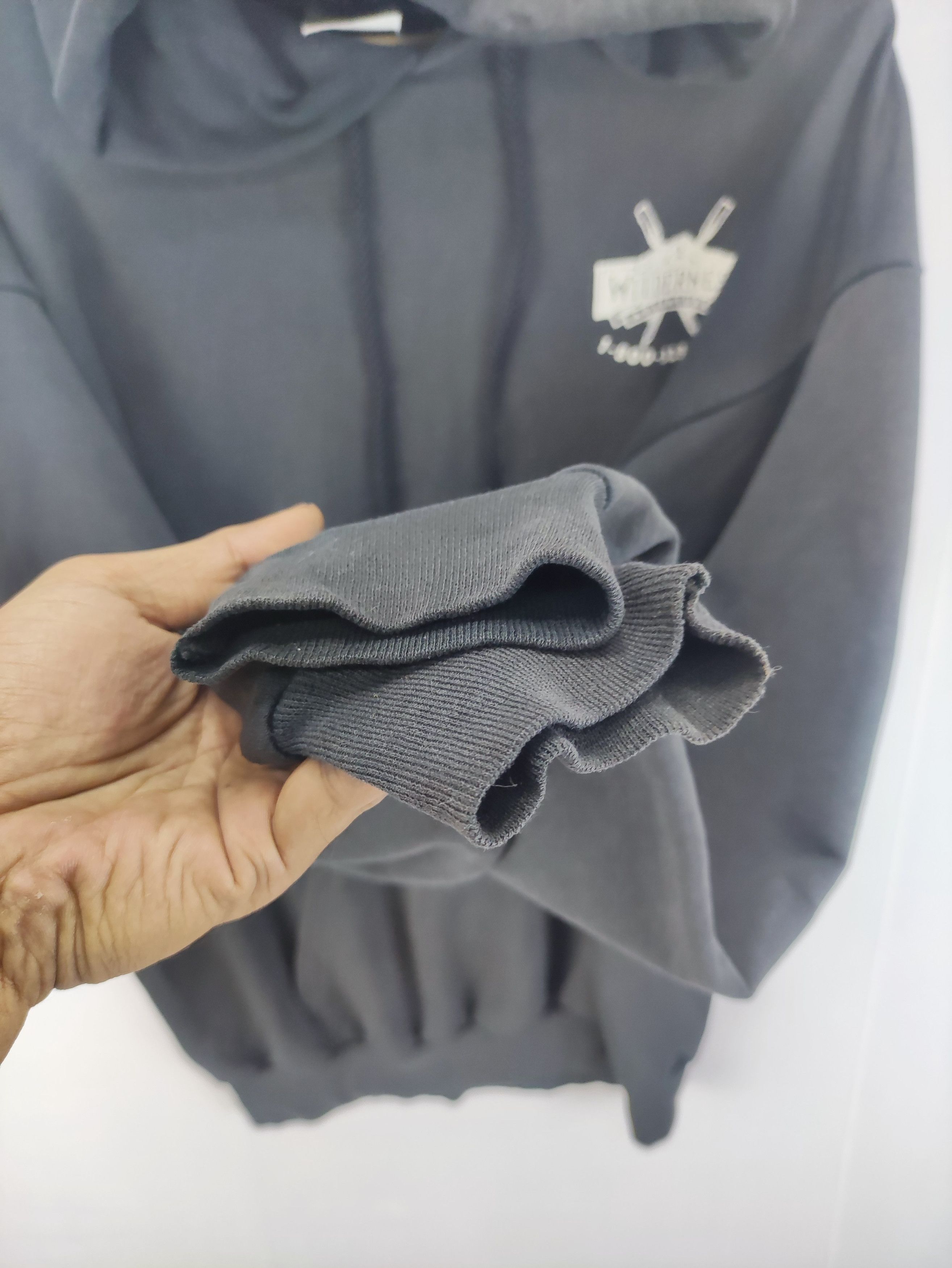 Japanese Brand Vintage Wilderness Sweater PullOver Hoodie Size US M / EU 48-50 / 2 - 4 Thumbnail