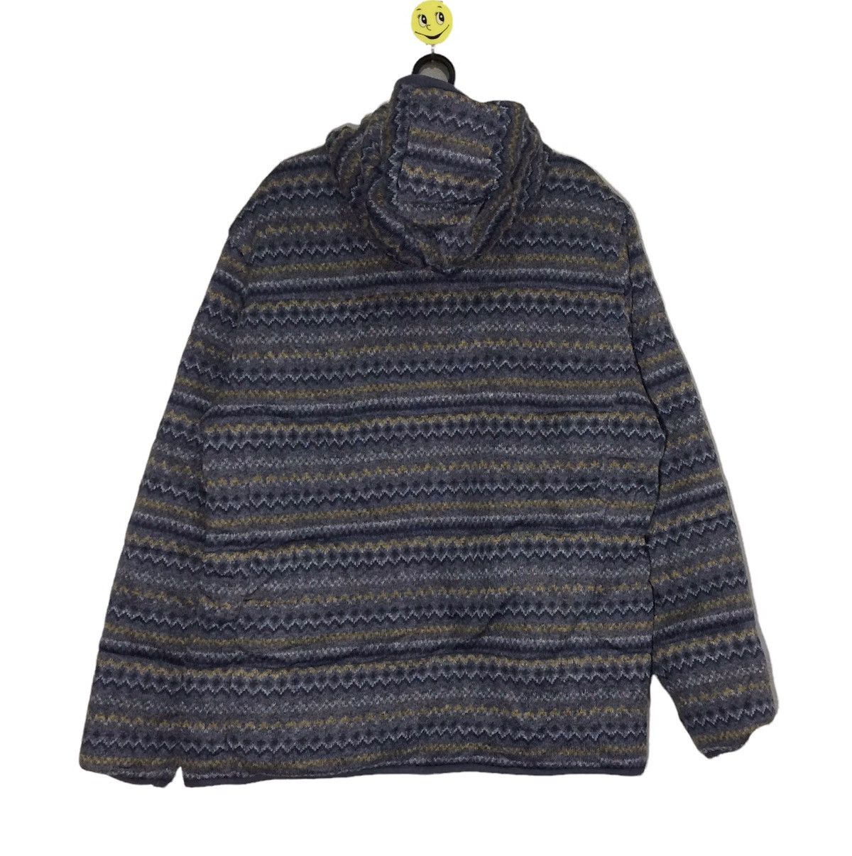 Aztech Mountain × Uniqlo Rare Uniqlo Navajo Multicolor Puffer Hoodie Japanese Size US L / EU 52-54 / 3 - 3 Thumbnail