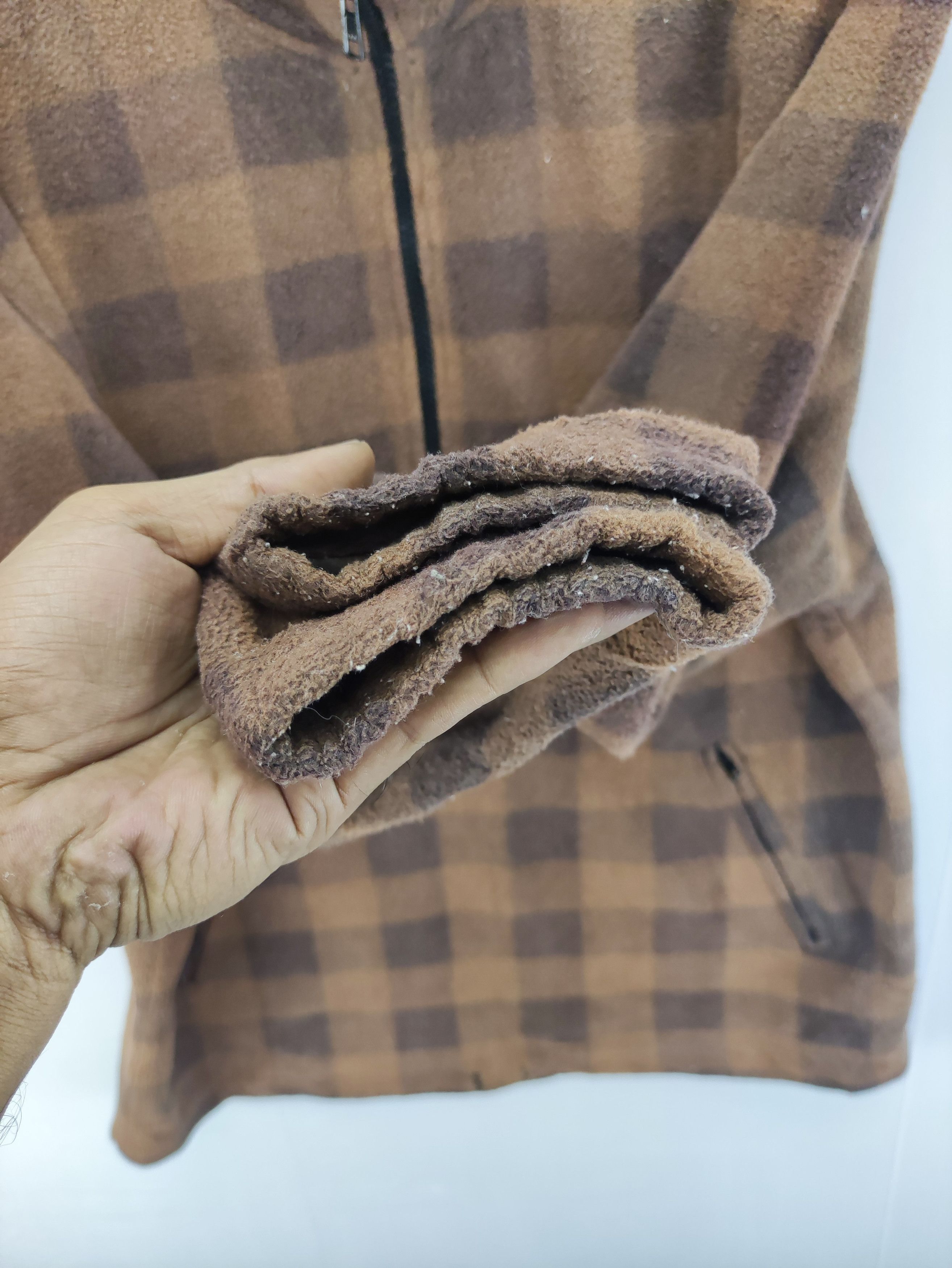 Uniqlo Vintage 90s Uniqlo Sweater Checkered Fleece Half Zipper Size US L / EU 52-54 / 3 - 4 Thumbnail