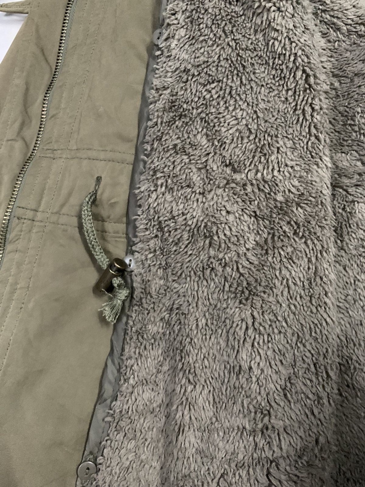 Japanese Brand Japanese Brand A.V.V Standard Faux Fur Military Parka Jacket Size L / US 10 / IT 46 - 16 Thumbnail