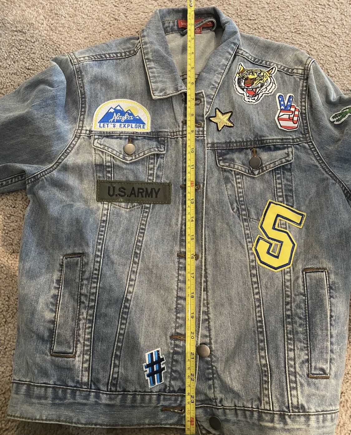 Saks Fifth Avenue Saks Fifth Avenue Patch Denim Jacket Small 90s Style Size S / US 4 / IT 40 - 10 Thumbnail