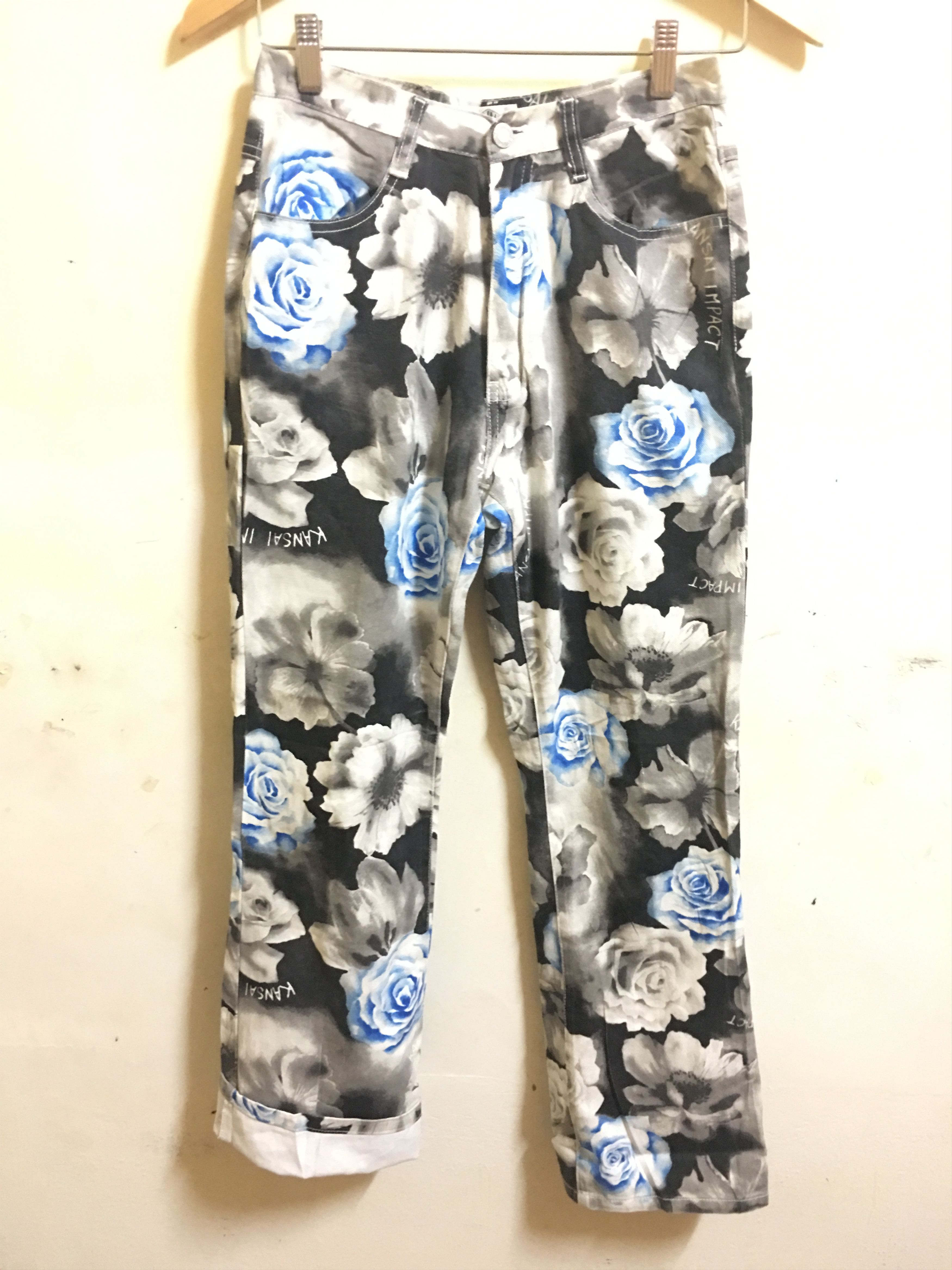 Japanese Brand × Kansai Yamamoto × Vintage Kansai Yamamoto Impact Floral Motif Flare Jeans Size US 27 - 1 Thumbnail