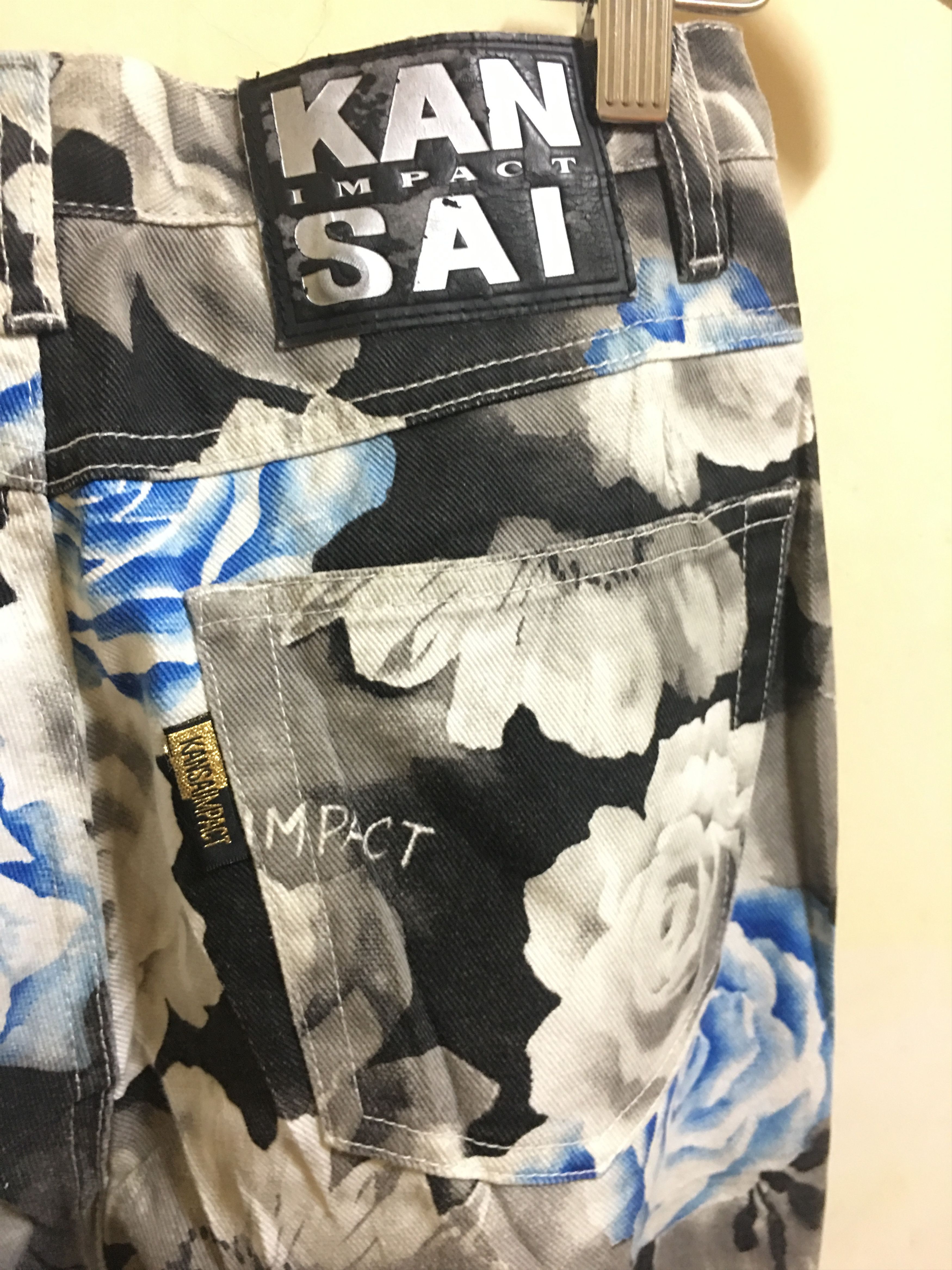 Japanese Brand × Kansai Yamamoto × Vintage Kansai Yamamoto Impact Floral Motif Flare Jeans Size US 27 - 7 Thumbnail