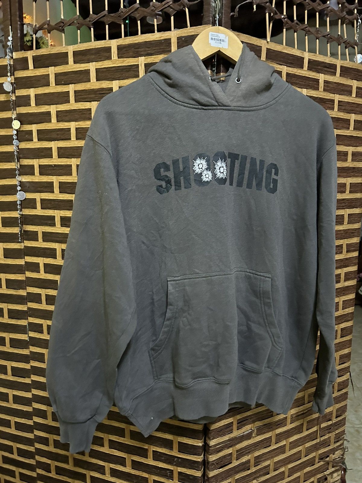 Beauty Beast × Designer × Japanese Brand 💥RARE SHOOTING TARGET PULL OVER HOODIE🔥 Size US M / EU 48-50 / 2 - 3 Thumbnail