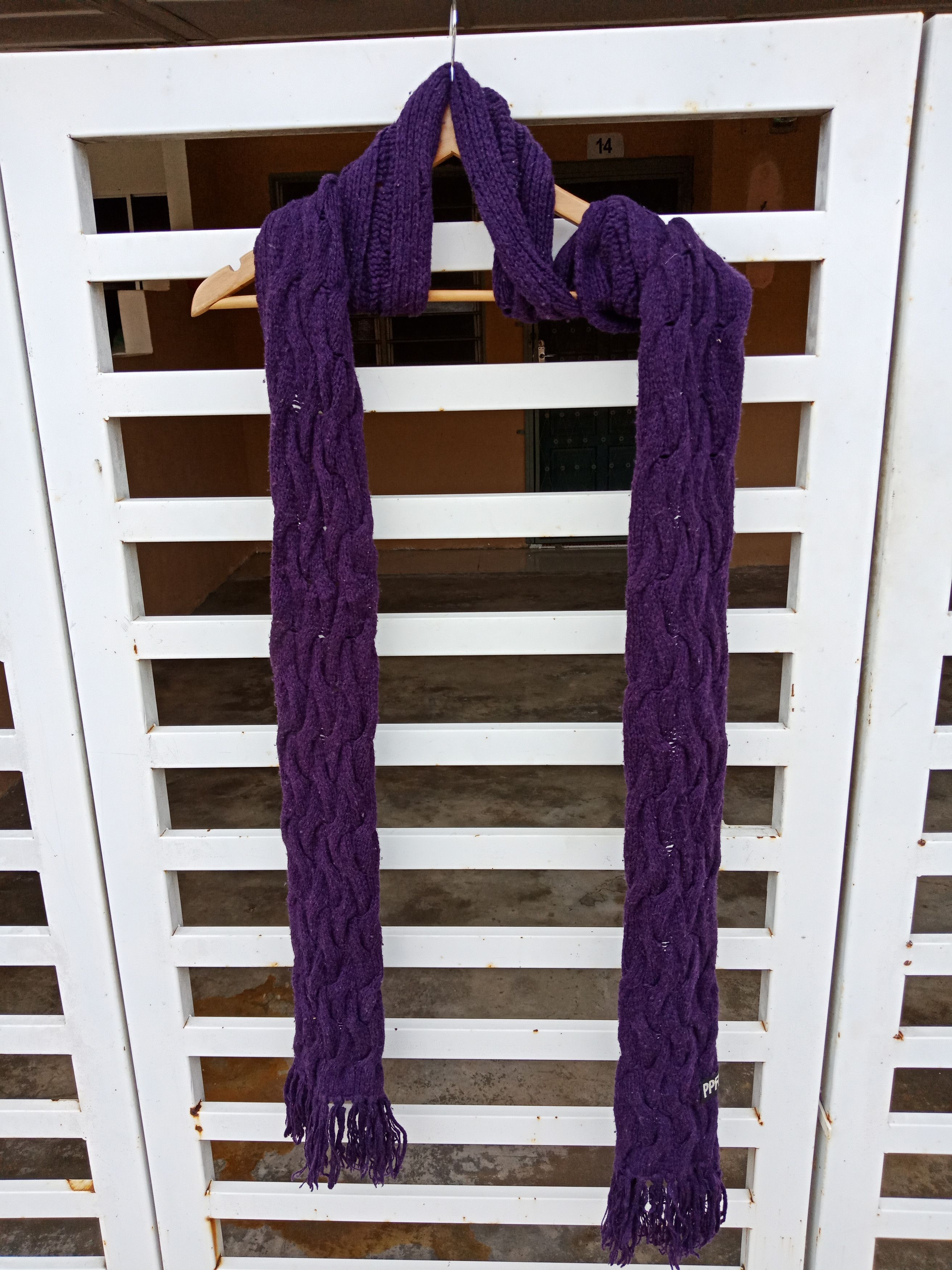 Le Grande Bleu (L.G.B.) × PPFM PPFM Purple Knit Scarves Size ONE SIZE - 1 Thumbnail