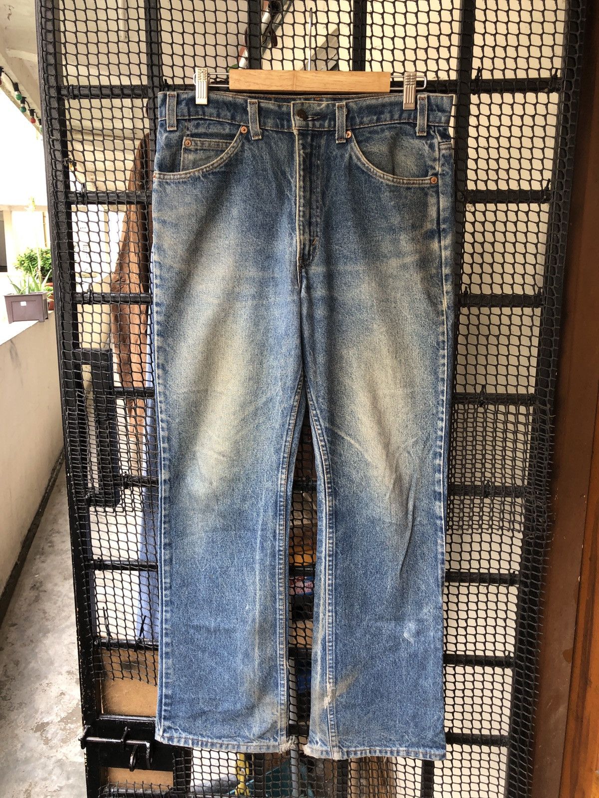 Levi's × Vintage VINTAGE LEVIS 517 ORANGE TAB BOOTCUT FLARED DENIM JEANS Size US 33 - 3 Thumbnail