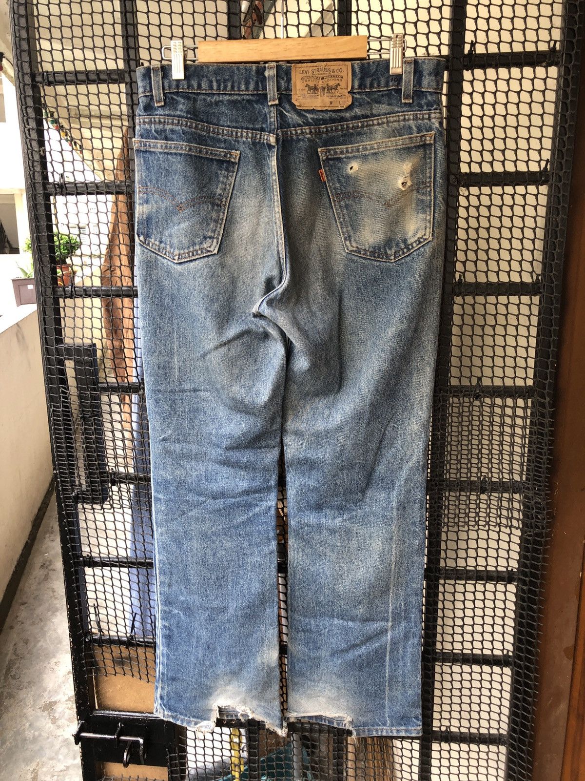 Levi's × Vintage VINTAGE LEVIS 517 ORANGE TAB BOOTCUT FLARED DENIM JEANS Size US 33 - 13 Thumbnail