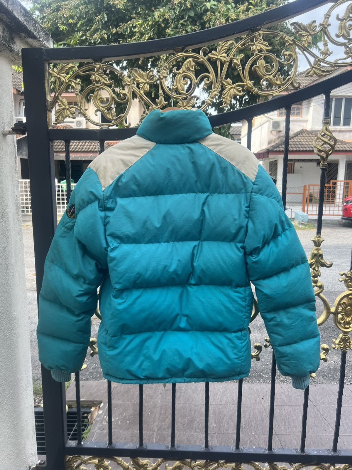 Moncler × Vintage Vintage Moncler Puffer Jacket Size US M / EU 48-50 / 2 - 2 Thumbnail