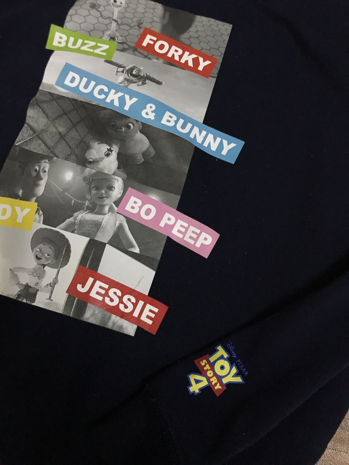 Anime × Cartoon Network Vintage Toy Story Disney Pixar Characters Sweatshirt Size US M / EU 48-50 / 2 - 3 Thumbnail
