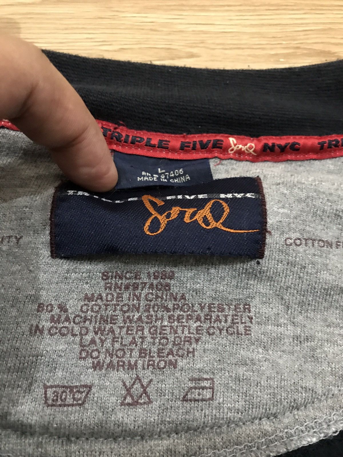 Triple 5 Soul Vintage Triple 5 Soul Sun Faded Sweatshirt Size US L / EU 52-54 / 3 - 9 Thumbnail