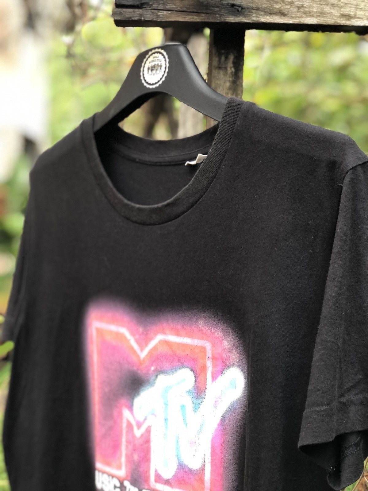 Uniqlo Uniqlo x MTV Tee Size US M / EU 48-50 / 2 - 2 Thumbnail
