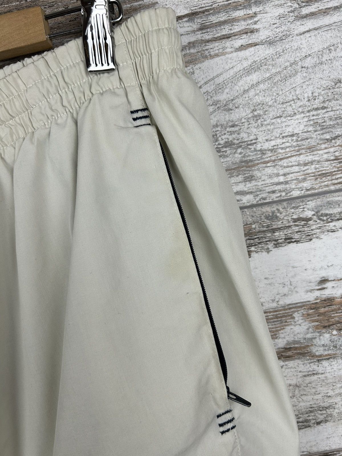 Adidas × Vintage Mens Vintage Adidas Stripes Sweatpants joggers drill pants Size US 32 / EU 48 - 6 Thumbnail