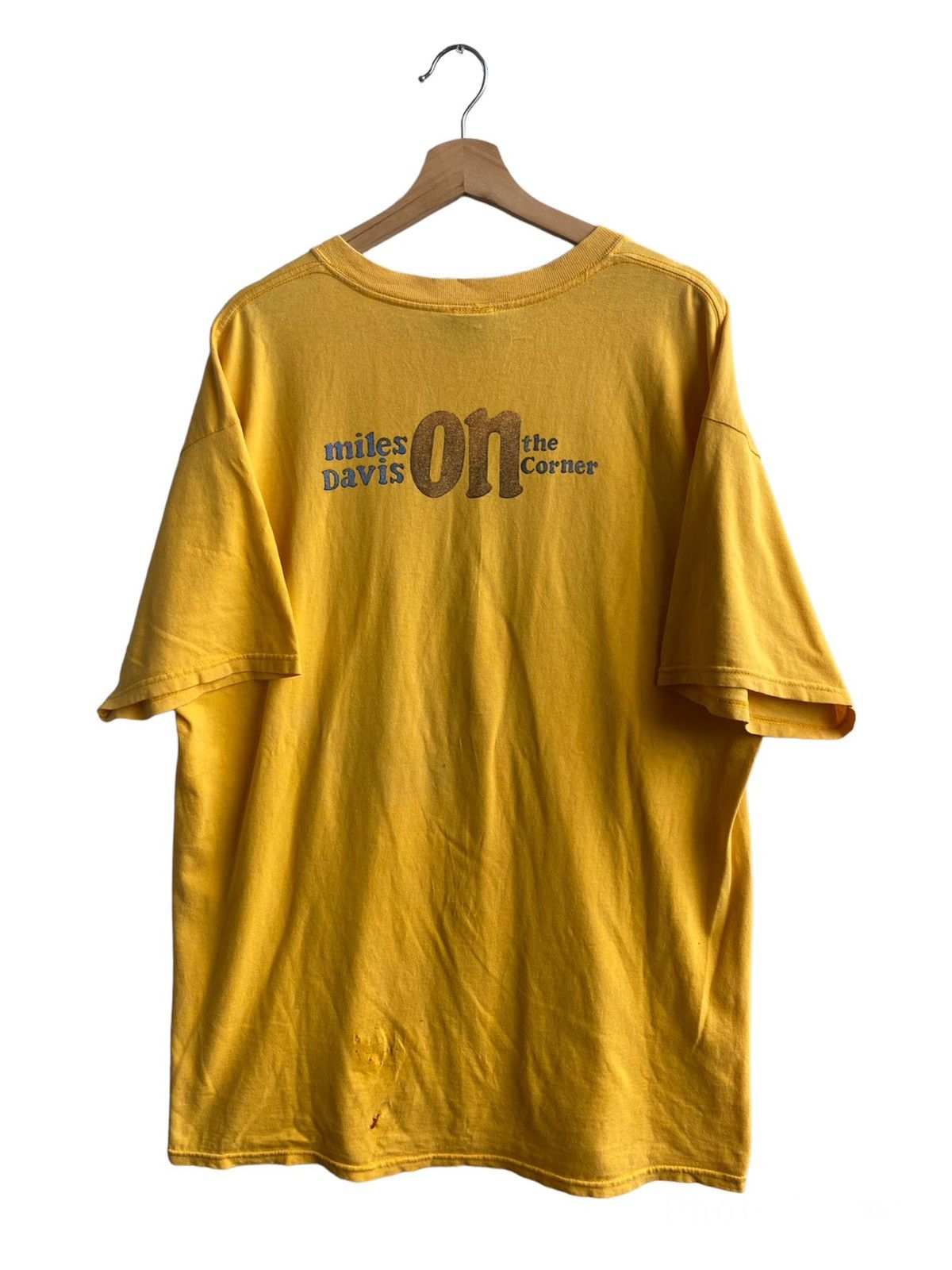 Band Tees Vintage Distressed Miles Davis on the corner tee Size US XL / EU 56 / 4 - 3 Thumbnail