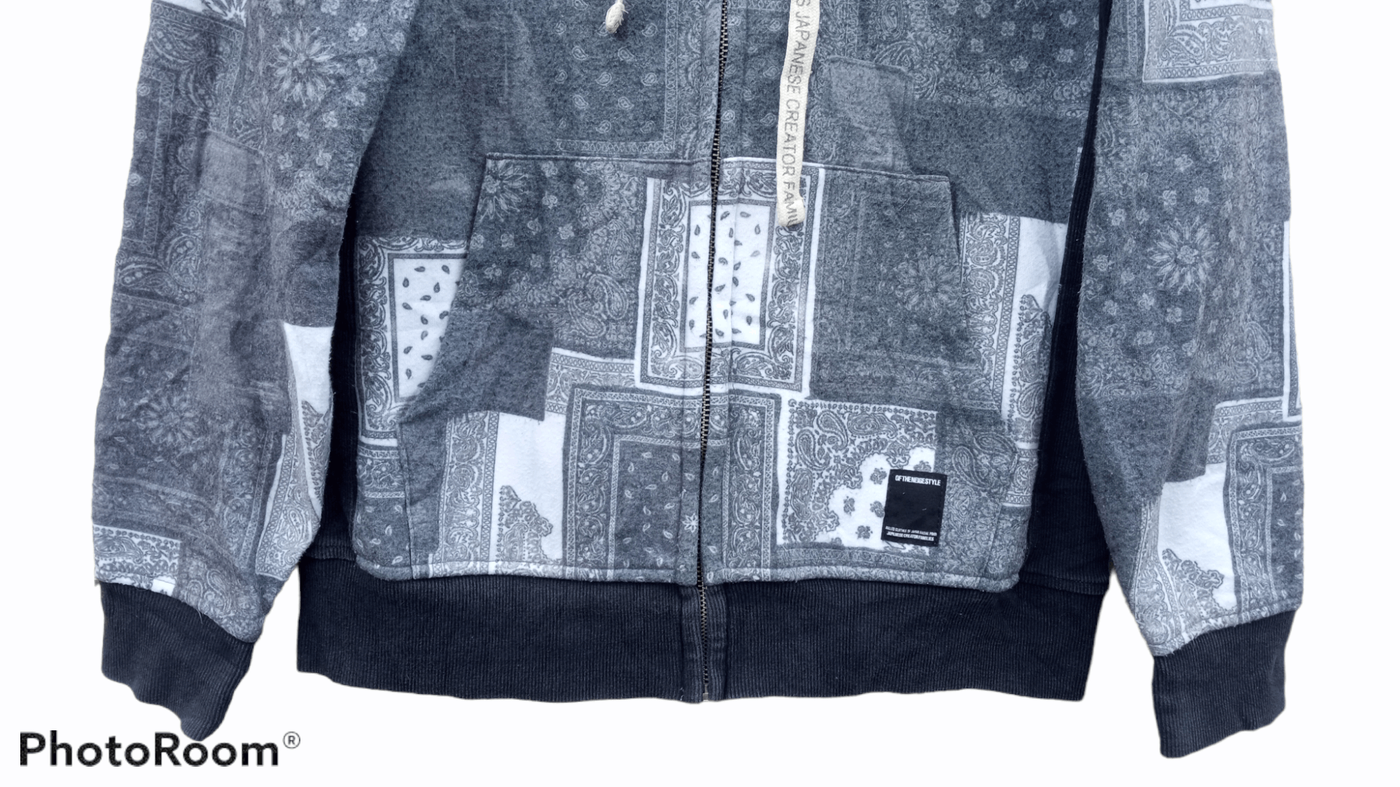 Vintage 🔥🔥Of The Neige Style Full Print Paisley Hoodie Jacket Size US S / EU 44-46 / 1 - 16 Thumbnail