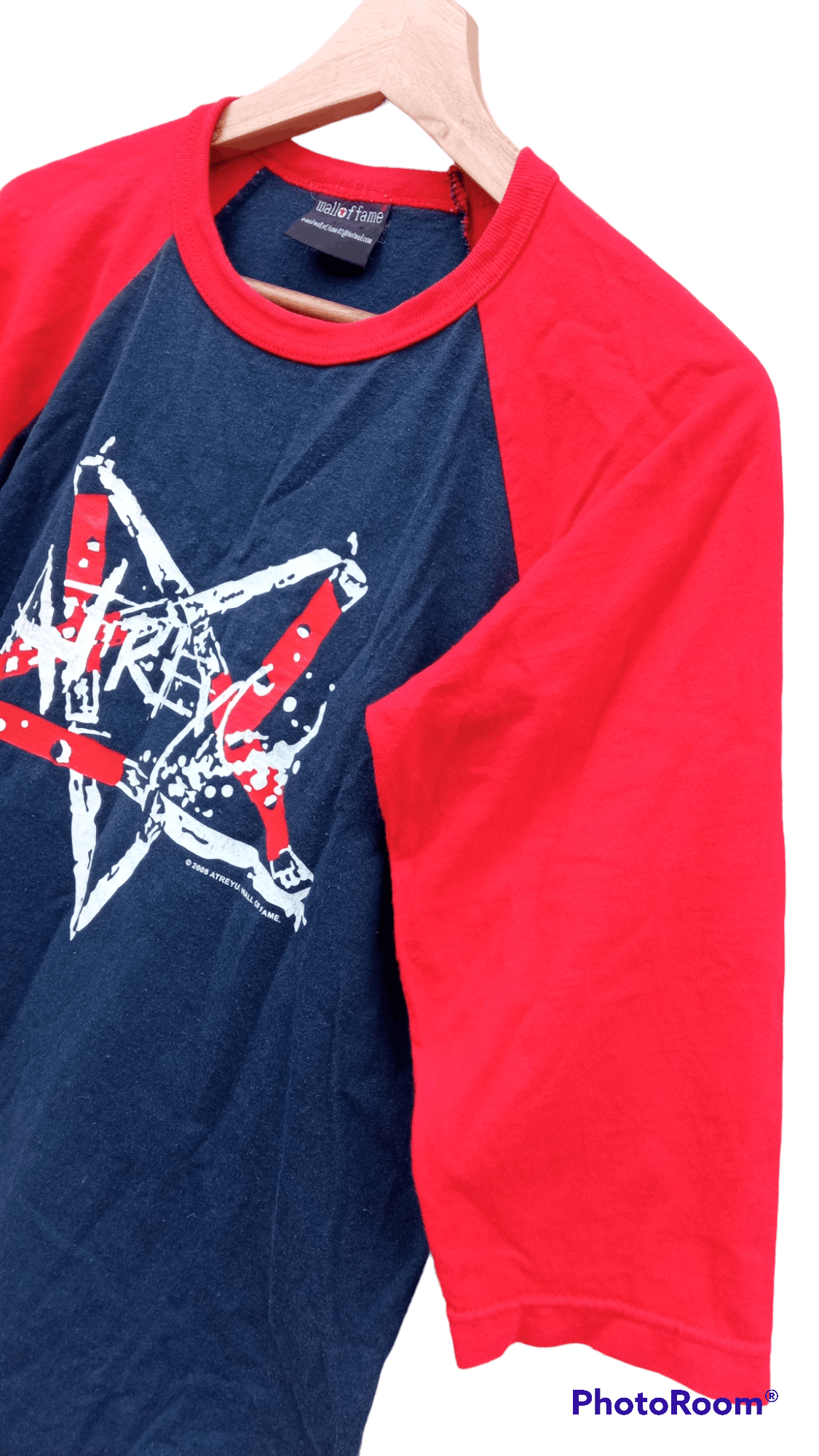 Band Tees × Vintage 🔥🔥American Metalcore Band Atreyu Raglan T-Shirt Size US S / EU 44-46 / 1 - 9 Thumbnail