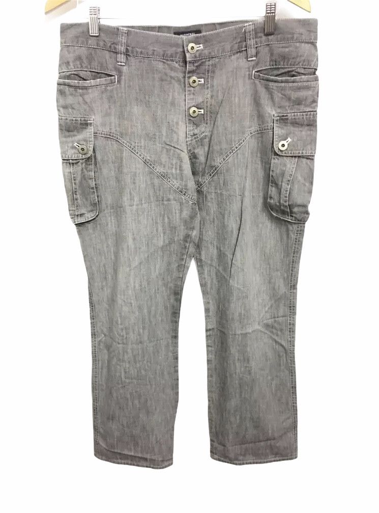 Burberry Burberry Black Label Tactical Cargo Pant Size US 36 / EU 52 - 1 Thumbnail