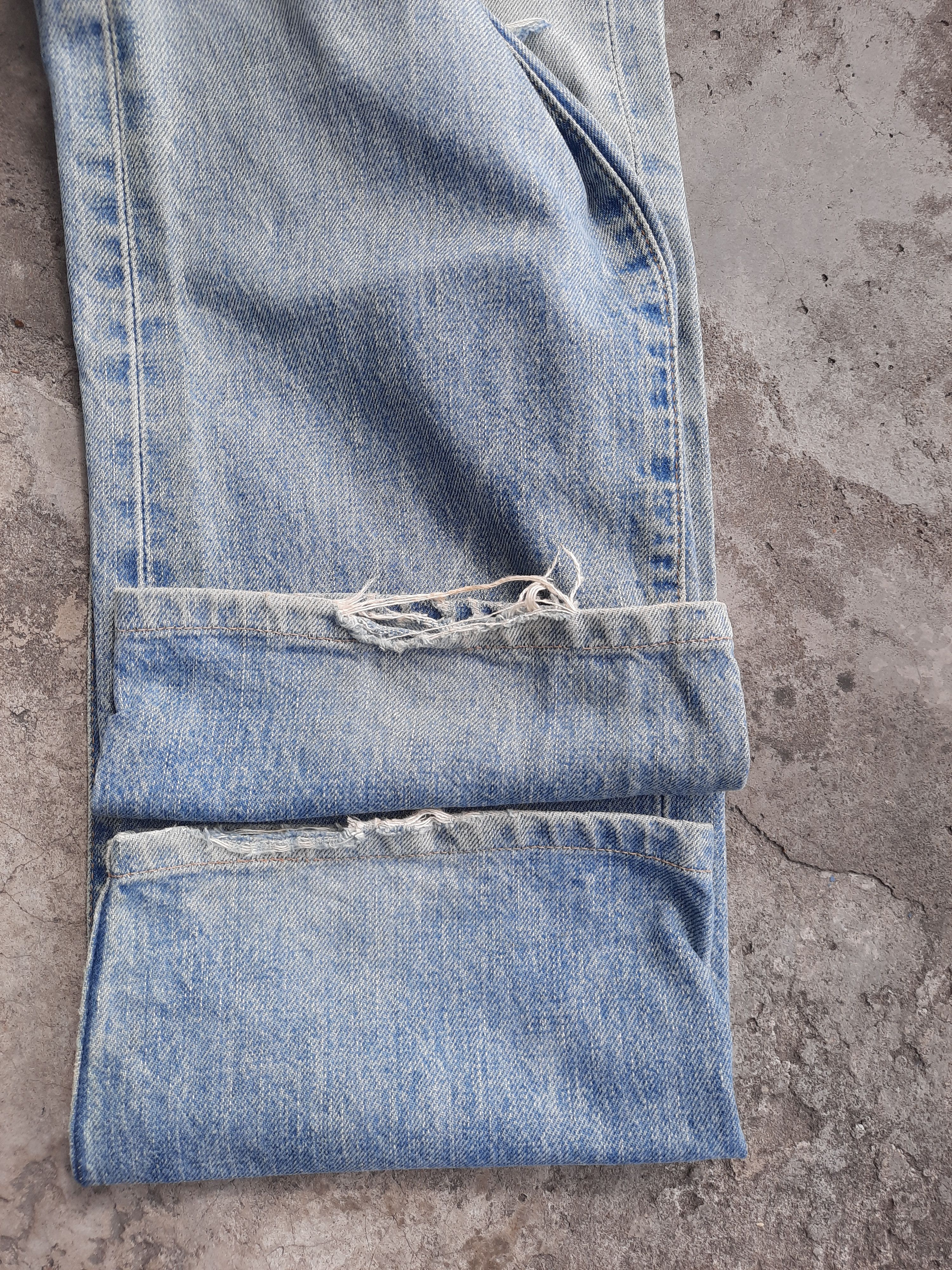 Japanese Brand × Levi's × Levi's Vintage Clothing Levi's 502 Big E Selvedge Vintage Size US 31 - 4 Thumbnail