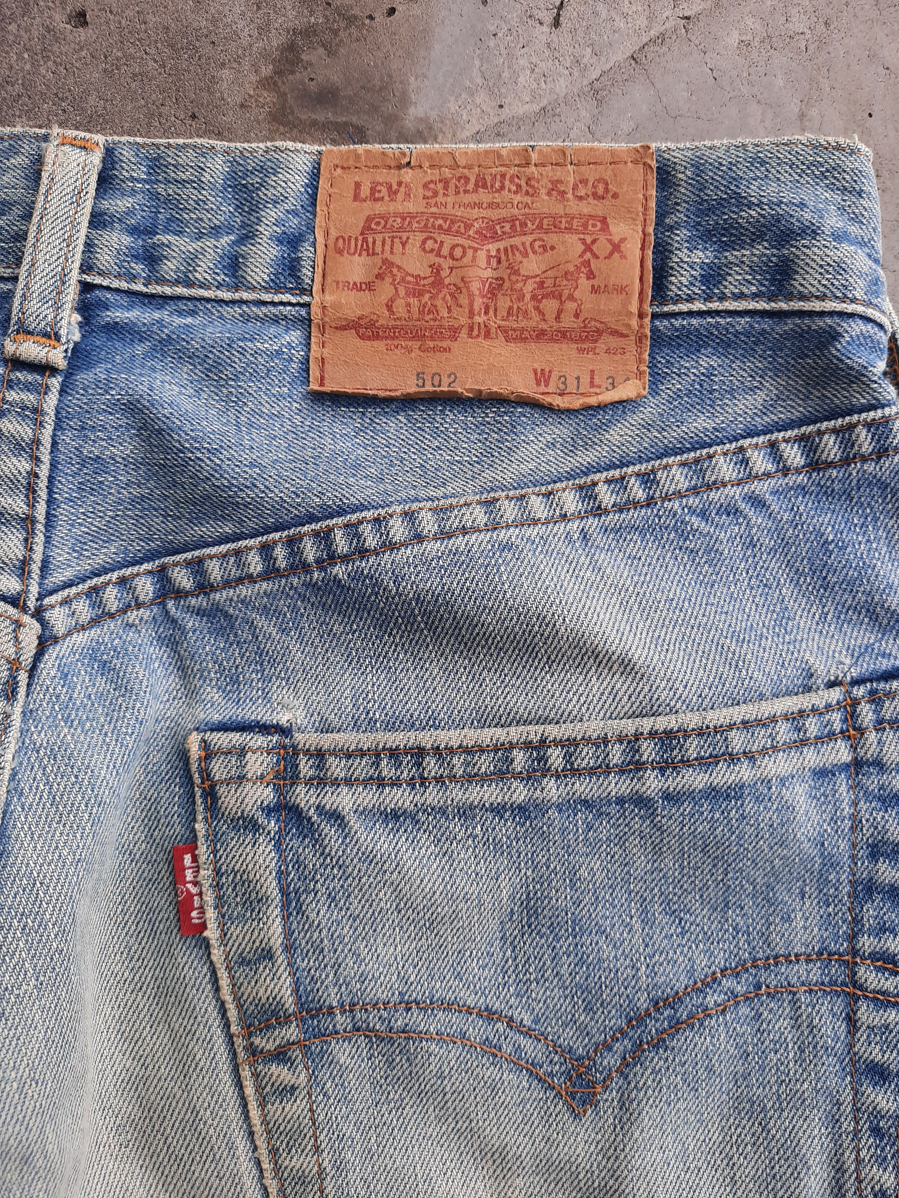 Japanese Brand × Levi's × Levi's Vintage Clothing Levi's 502 Big E Selvedge Vintage Size US 31 - 7 Thumbnail