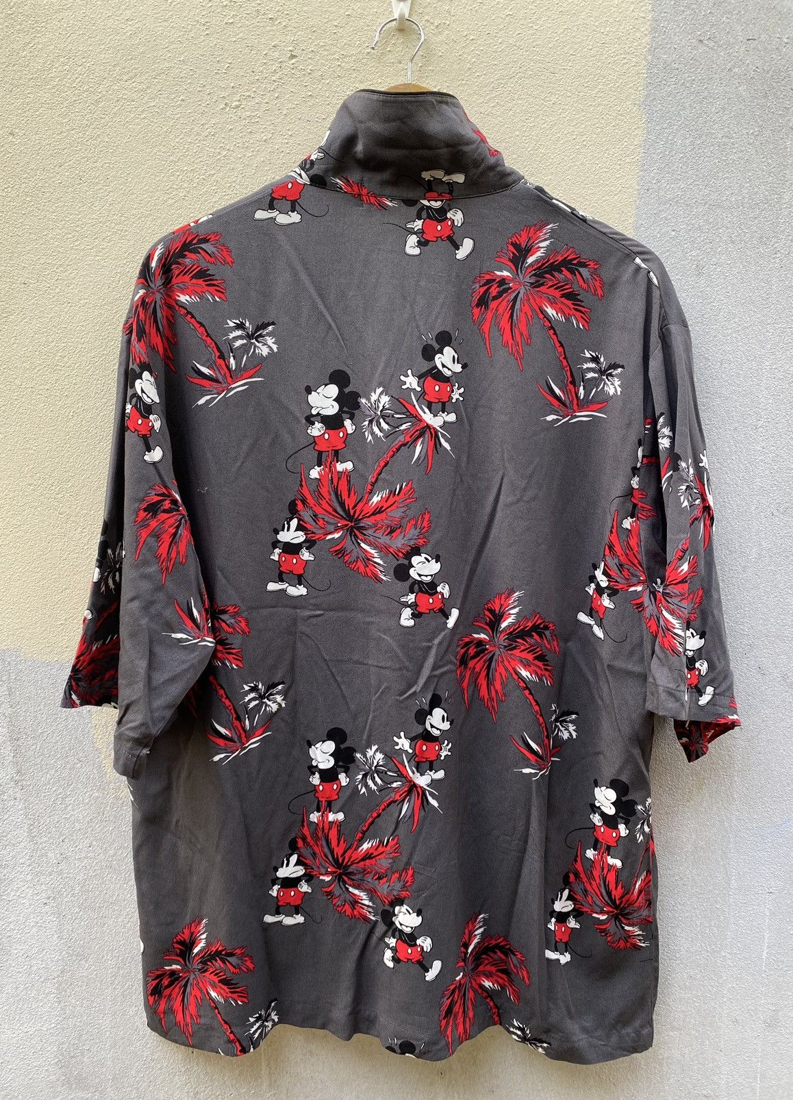 GU × Undercover Gu x Undercover Mickey Mouse Shorts Shirt Button Size US M / EU 48-50 / 2 - 2 Thumbnail