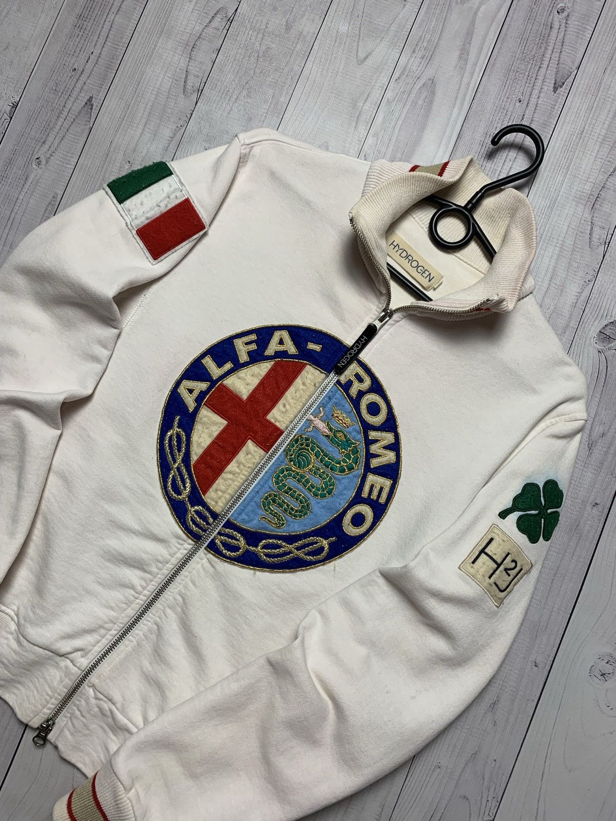 Vintage Vintage Alfa Romeo racing jacket big logo Italy size S rare Size US S / EU 44-46 / 1 - 2 Thumbnail