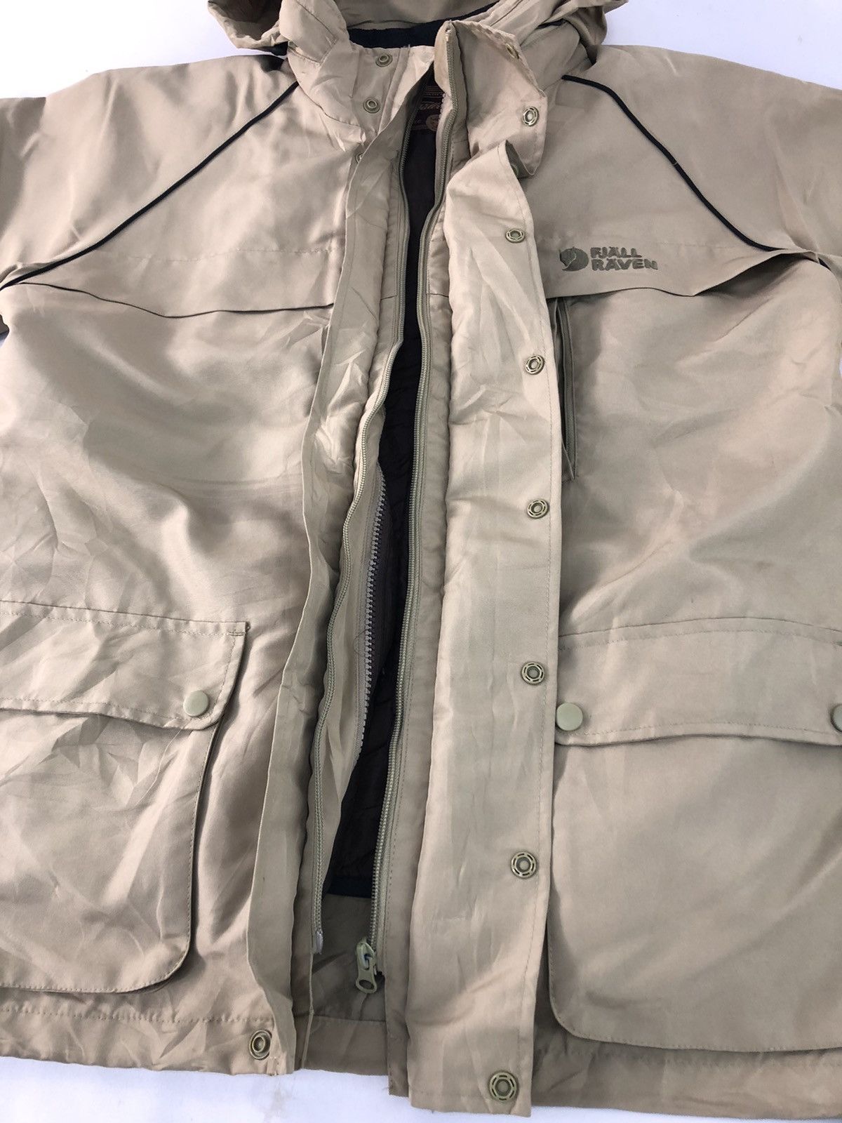 Fjallraven Vintage Fjallraven Jacket Hoodie Double Pocket Button Size US M / EU 48-50 / 2 - 13 Thumbnail