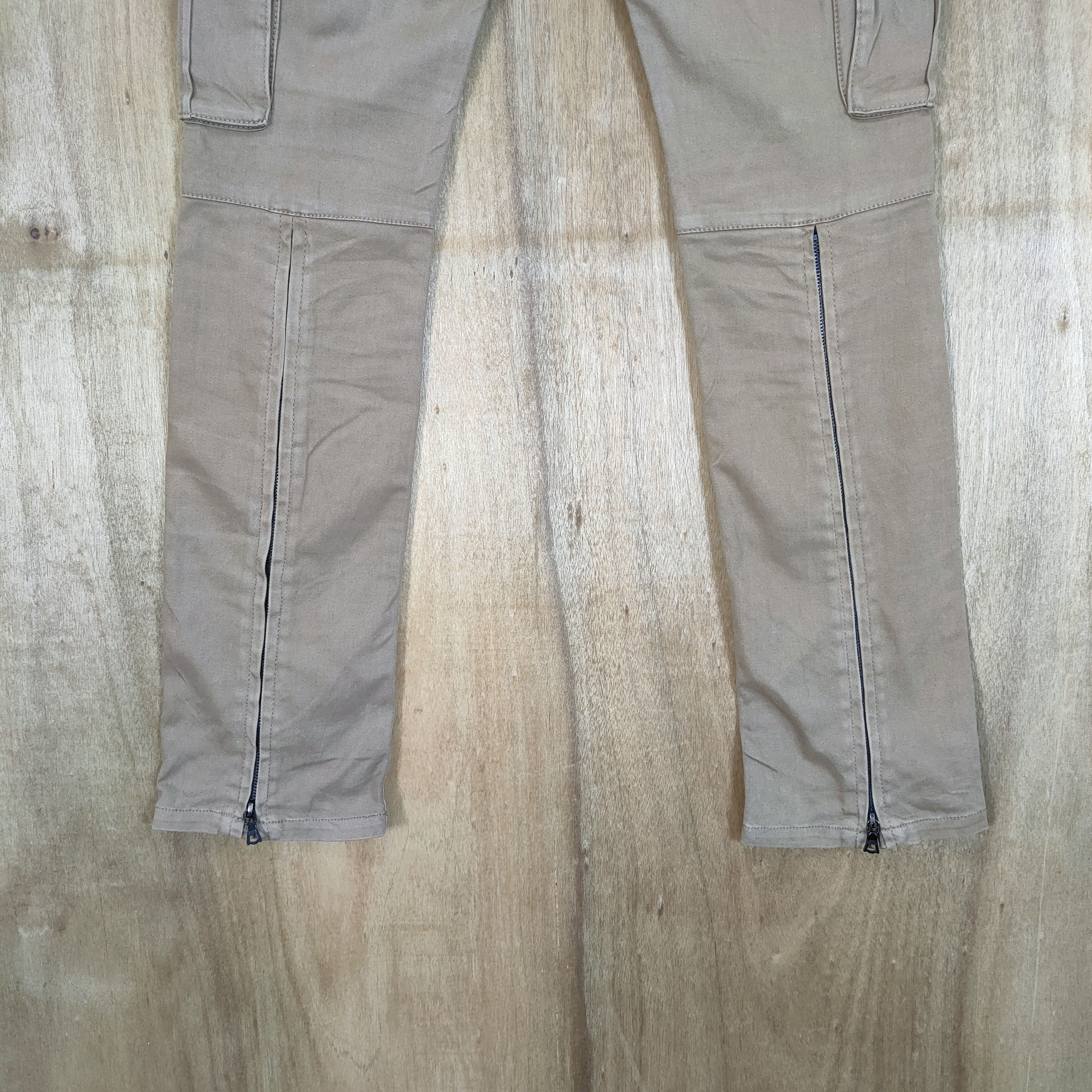 NO ID NO ID FLARE CARGO PANTS MULTIPOCKET TACTICAL Size US 30 / EU 46 - 9 Thumbnail