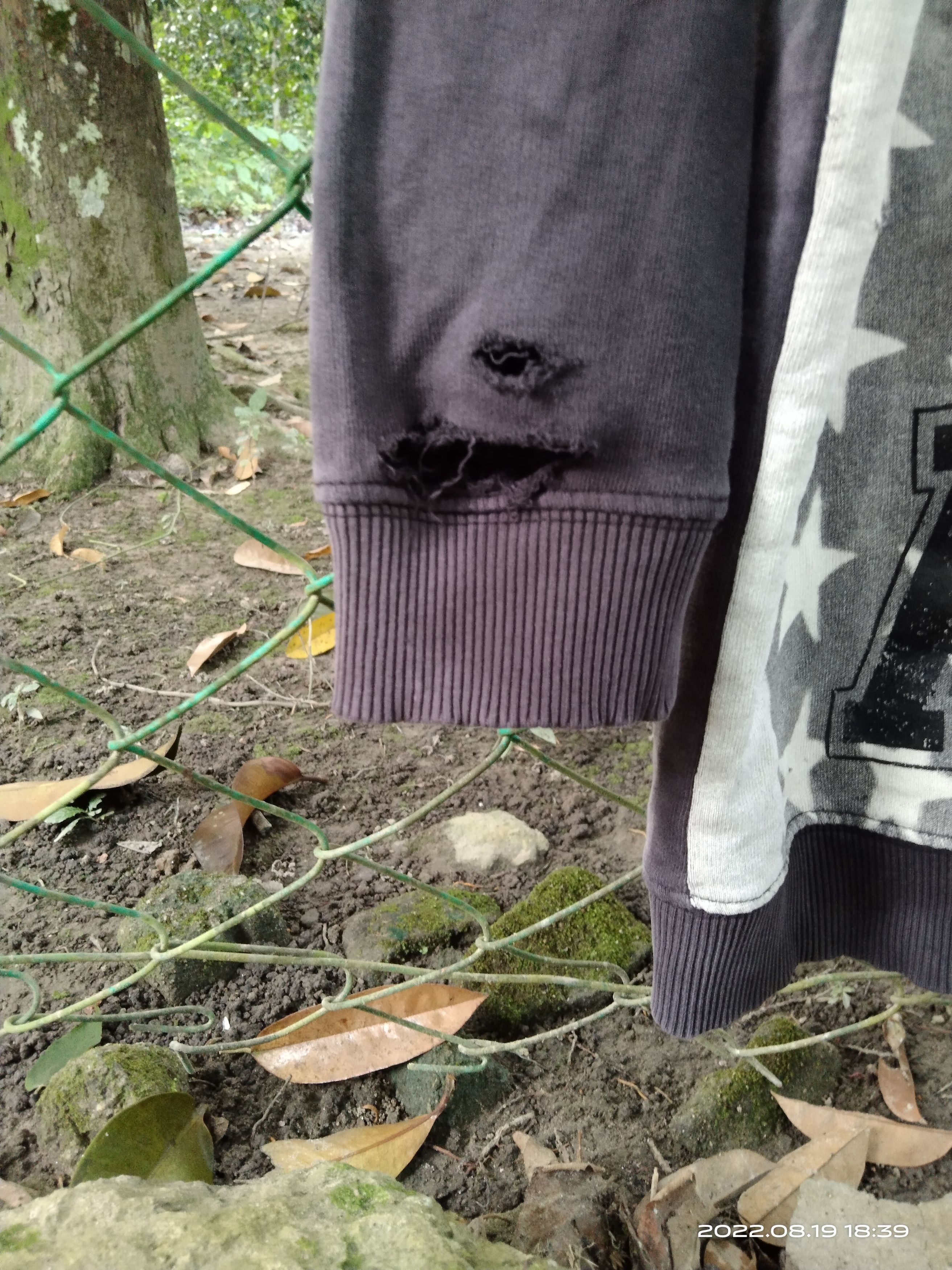 A$AP Rocky × Rap Tees THRASHED OVP ASAP ROCKY Size US M / EU 48-50 / 2 - 7 Thumbnail