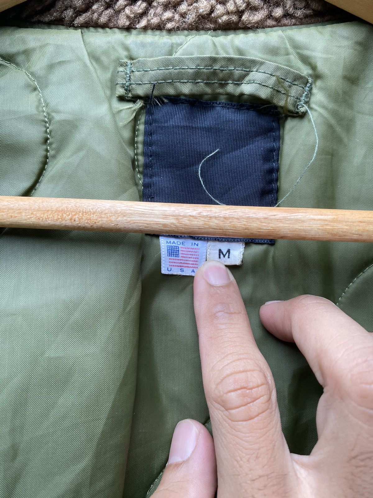 Vintage Vintage 70s USAF Bomber Jacket Scovill Olive Green Size US M / EU 48-50 / 2 - 7 Thumbnail