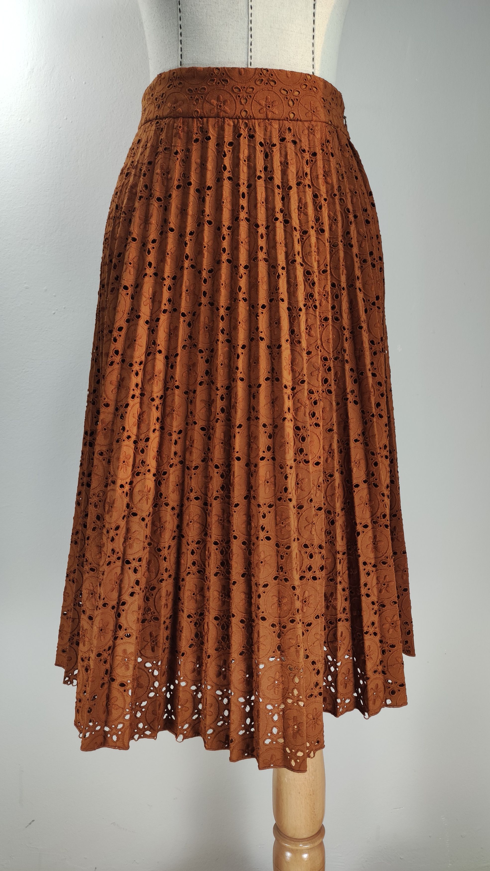 Brown Lace Skirt Pleated
