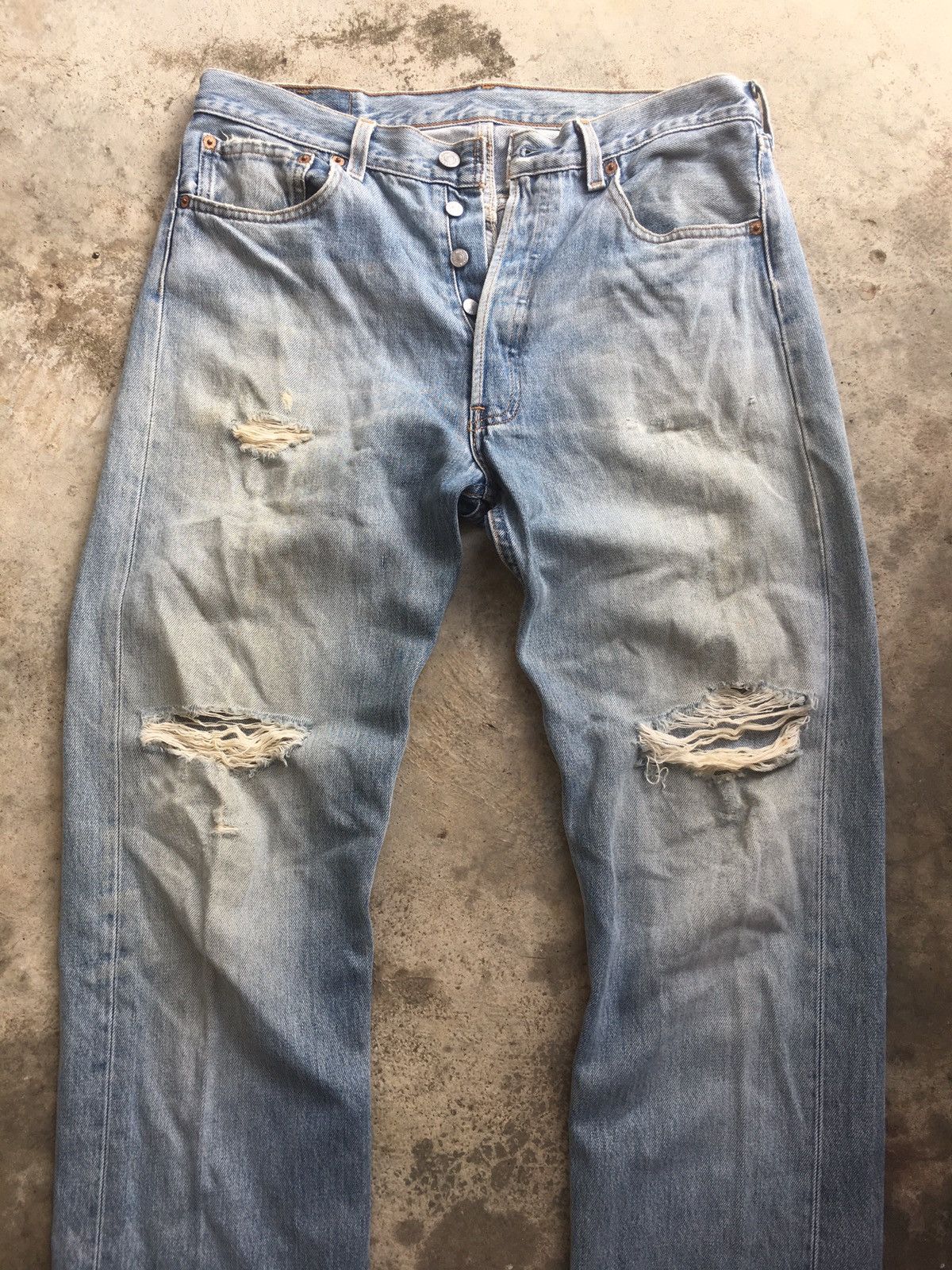 Levi's Vintage 90s Levi’s 501 Distressed Denim Jeans size 33 Size US 33 - 6 Thumbnail