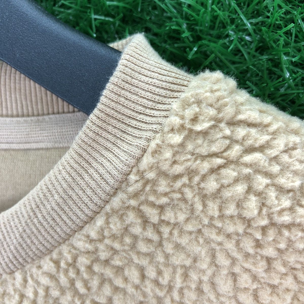 Kangol Vintage Kangol Embroidered Spell Out Logo Sherpa Sweater Size US L / EU 52-54 / 3 - 7 Thumbnail
