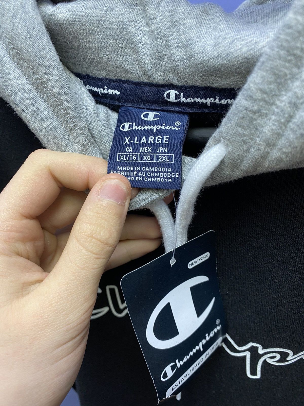 Champion Champion Half Sleeve Hoodie Sweatshirt Size US XL / EU 56 / 4 - 9 Thumbnail