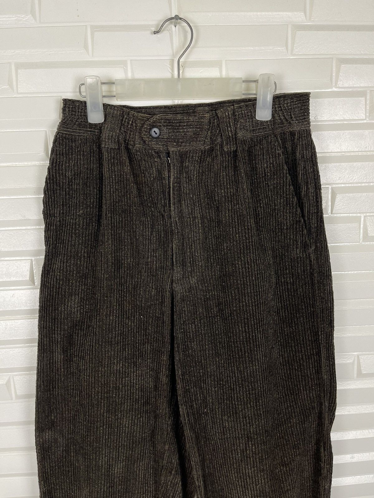 Issey Miyake Vintage 90’s Issey Miyake Corduroy Pants Japan Size 28" / US 6 / IT 42 - 2 Thumbnail