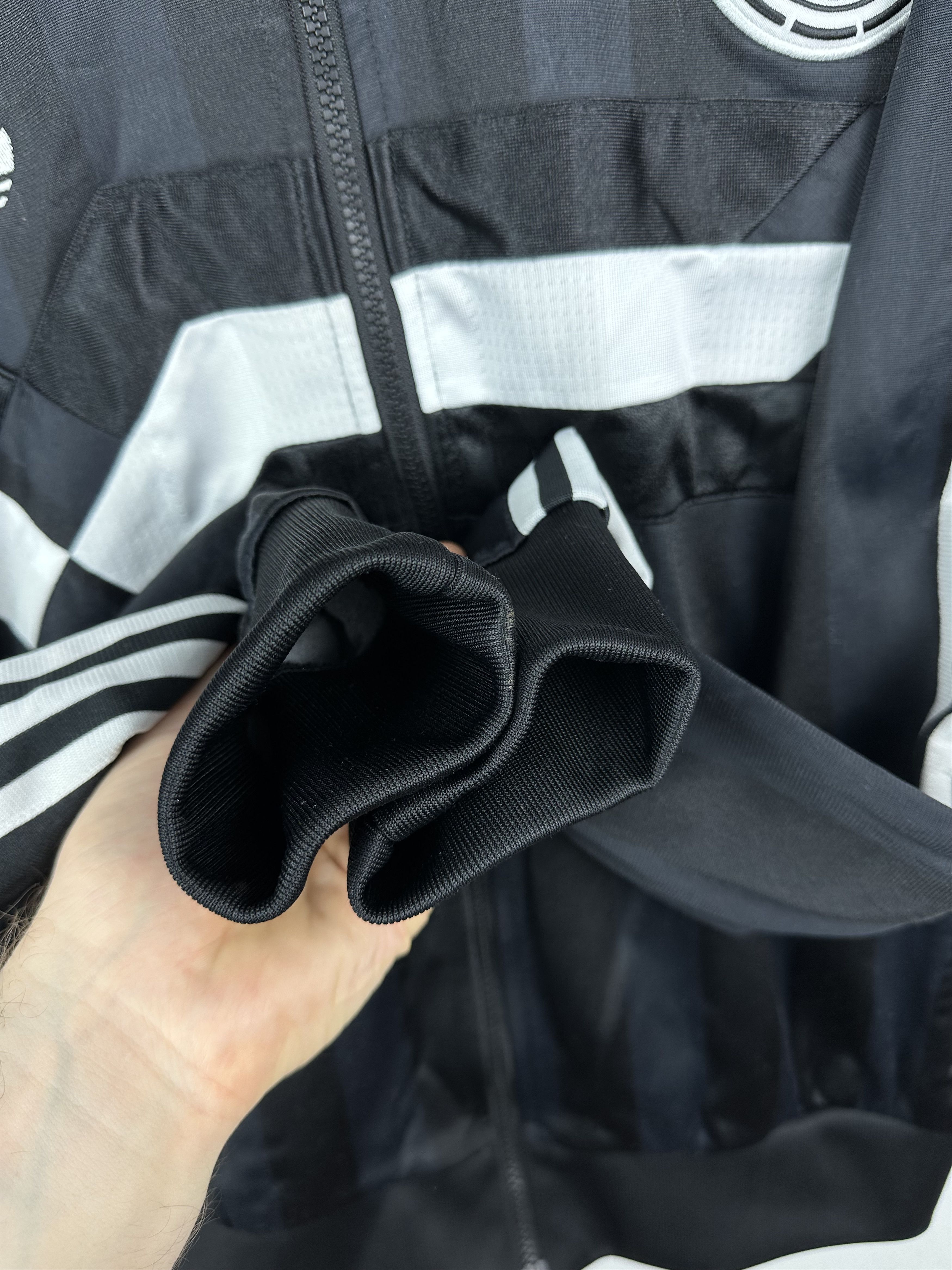 Adidas Germany Adidas Football Soccer Black Jacket Track Top Retro Size US L / EU 52-54 / 3 - 5 Thumbnail