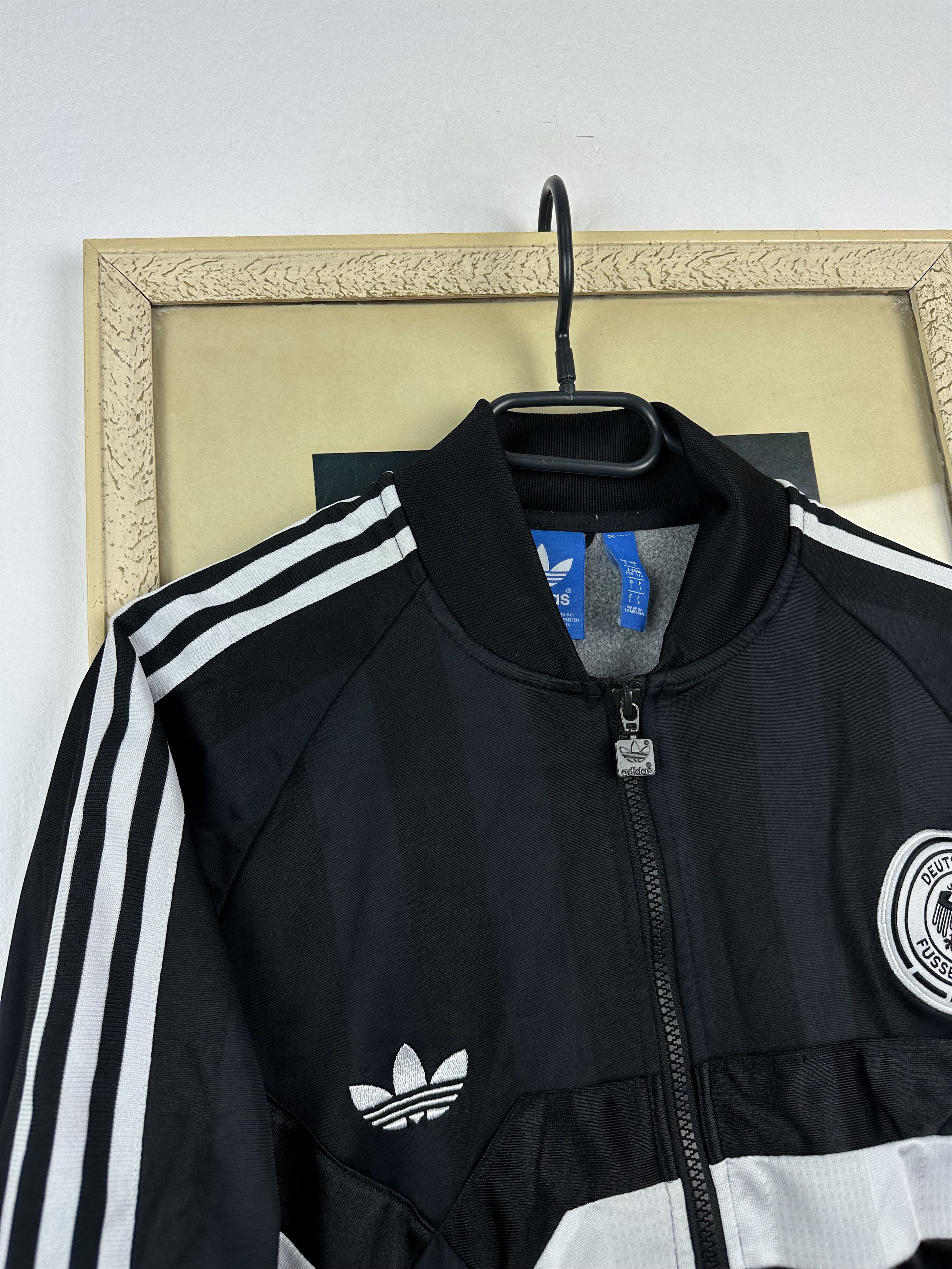 Adidas Germany Adidas Football Soccer Black Jacket Track Top Retro Size US L / EU 52-54 / 3 - 4 Thumbnail