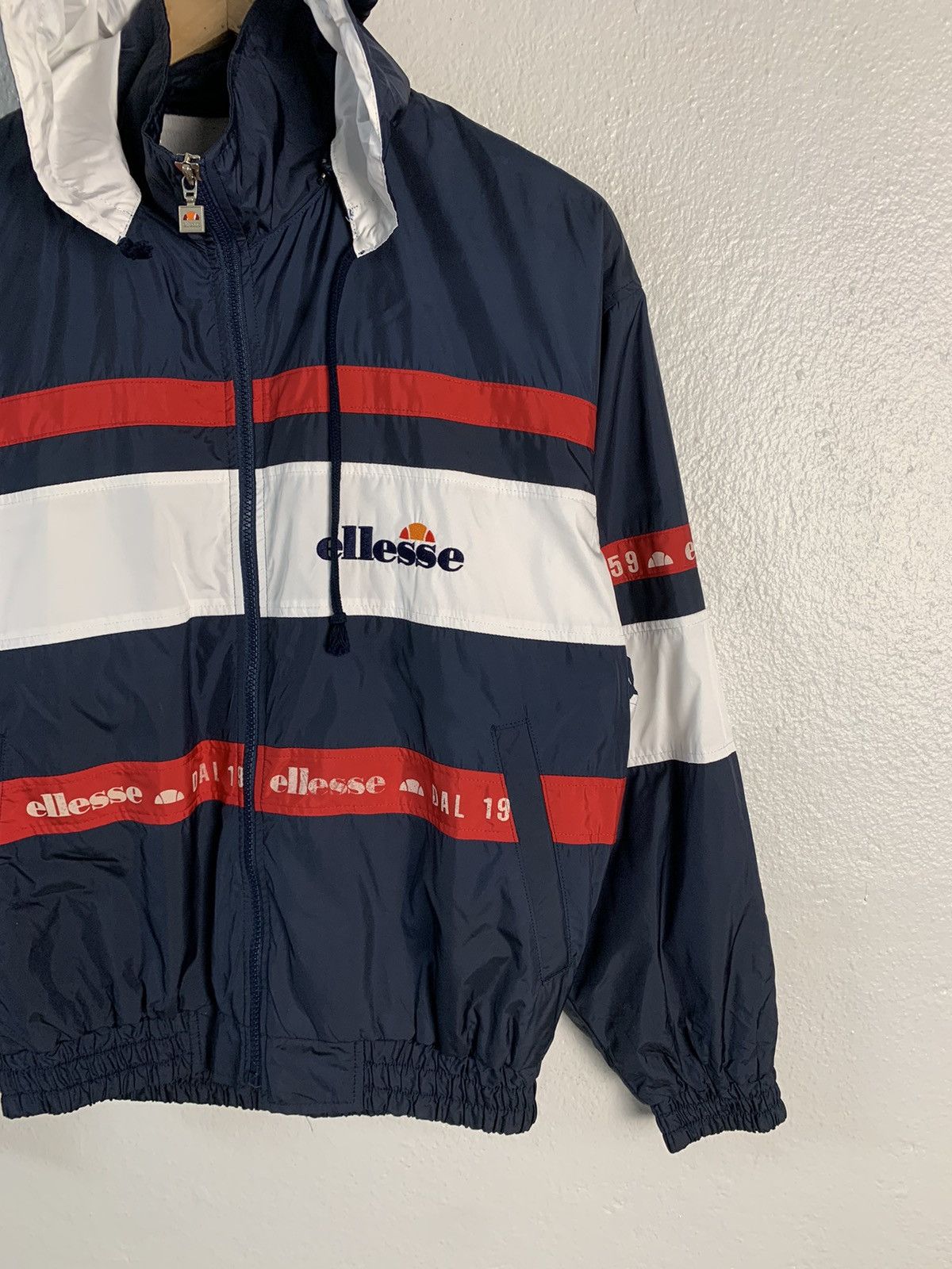 Ellesse Ellesse Stripe Hooded Windbreaker Jacket Size US S / EU 44-46 / 1 - 2 Thumbnail