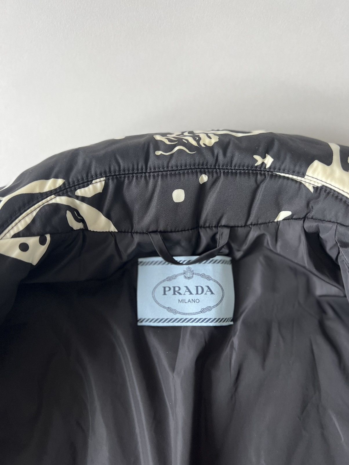 Prada Prada AW18 Black Flame and Mermaid Padded Shirt Size US S / EU 44-46 / 1 - 6 Thumbnail