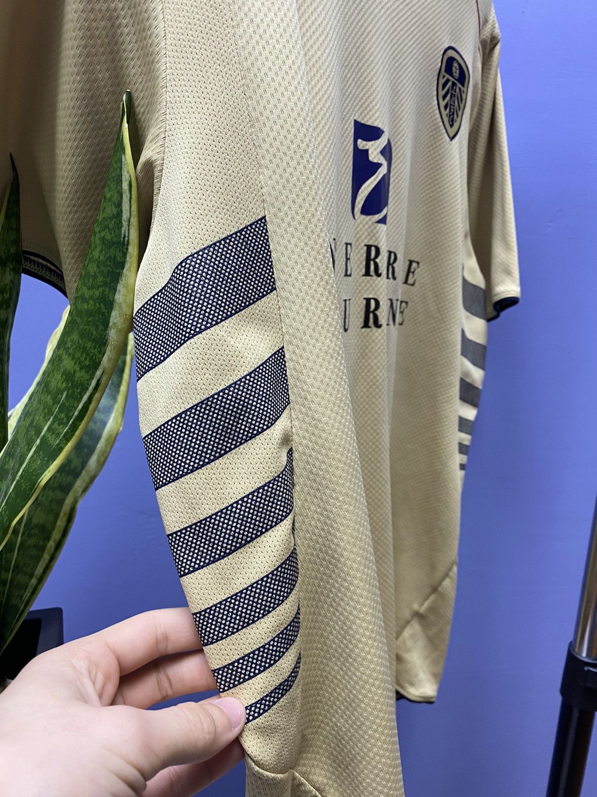 Macron Macron Leeds United 2013 Away Soccer Jersey Size US S / EU 44-46 / 1 - 13 Thumbnail