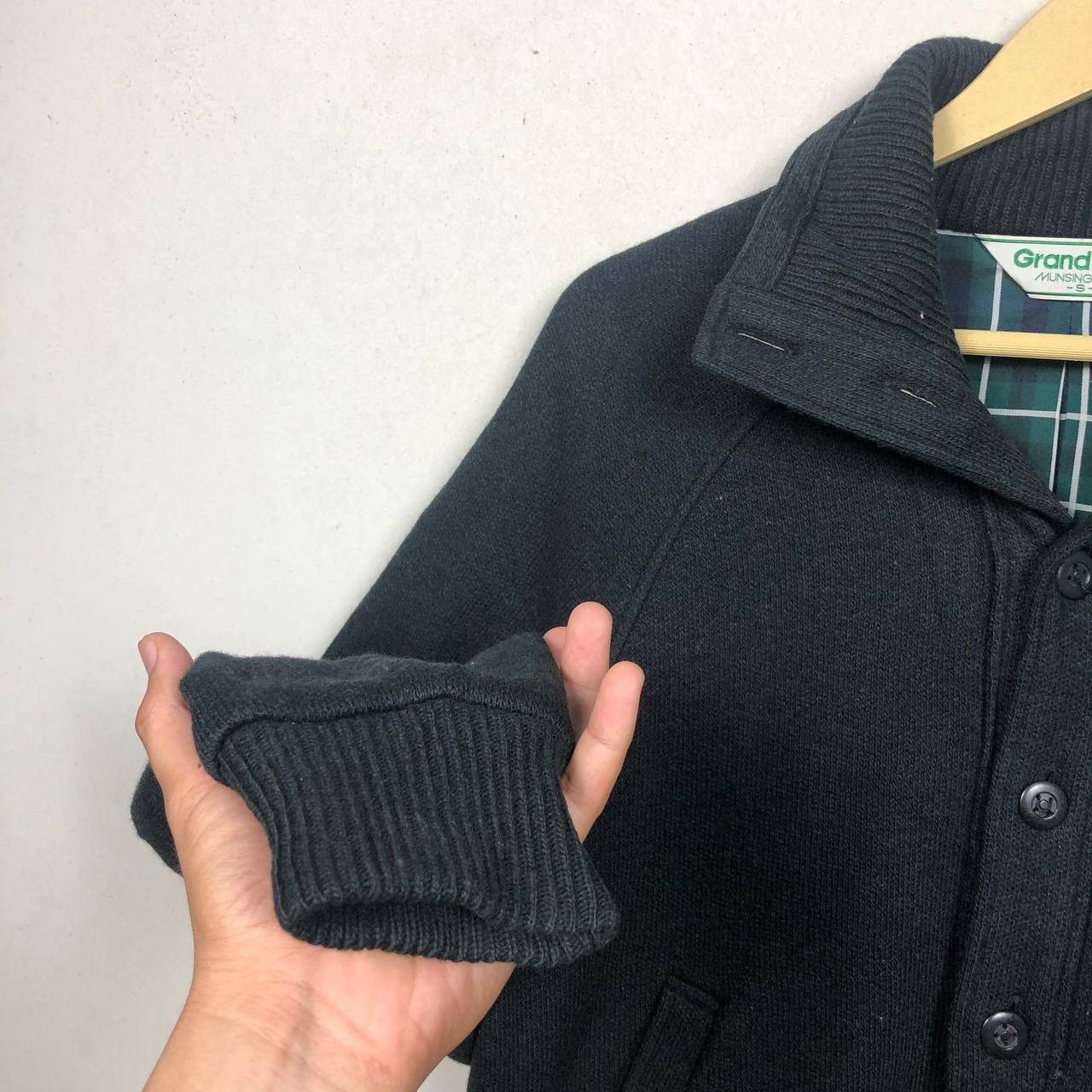 Vintage Vintage Munsingwear Black Wool Buttons Up Jacket Size US S / EU 44-46 / 1 - 6 Thumbnail