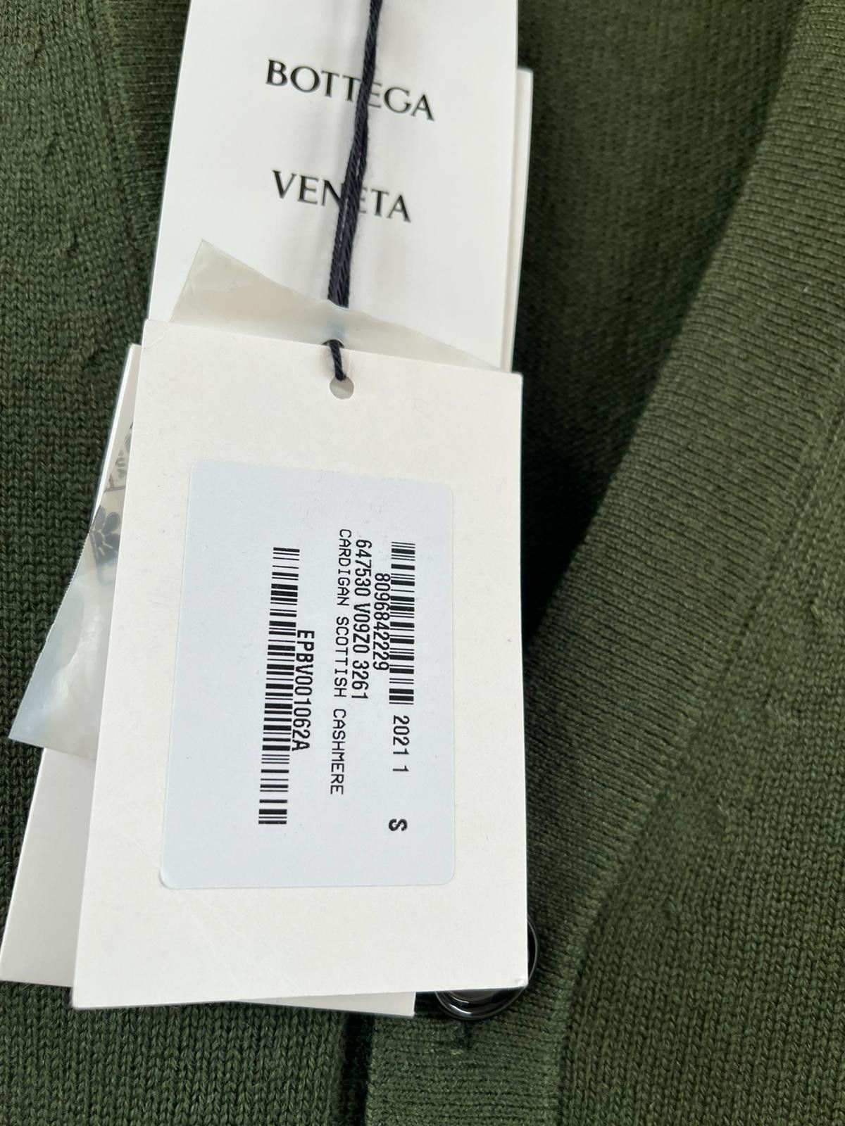 Bottega Veneta Scottish Cashmere Cardigan in Crocodile Size US S / EU 44-46 / 1 - 9 Thumbnail