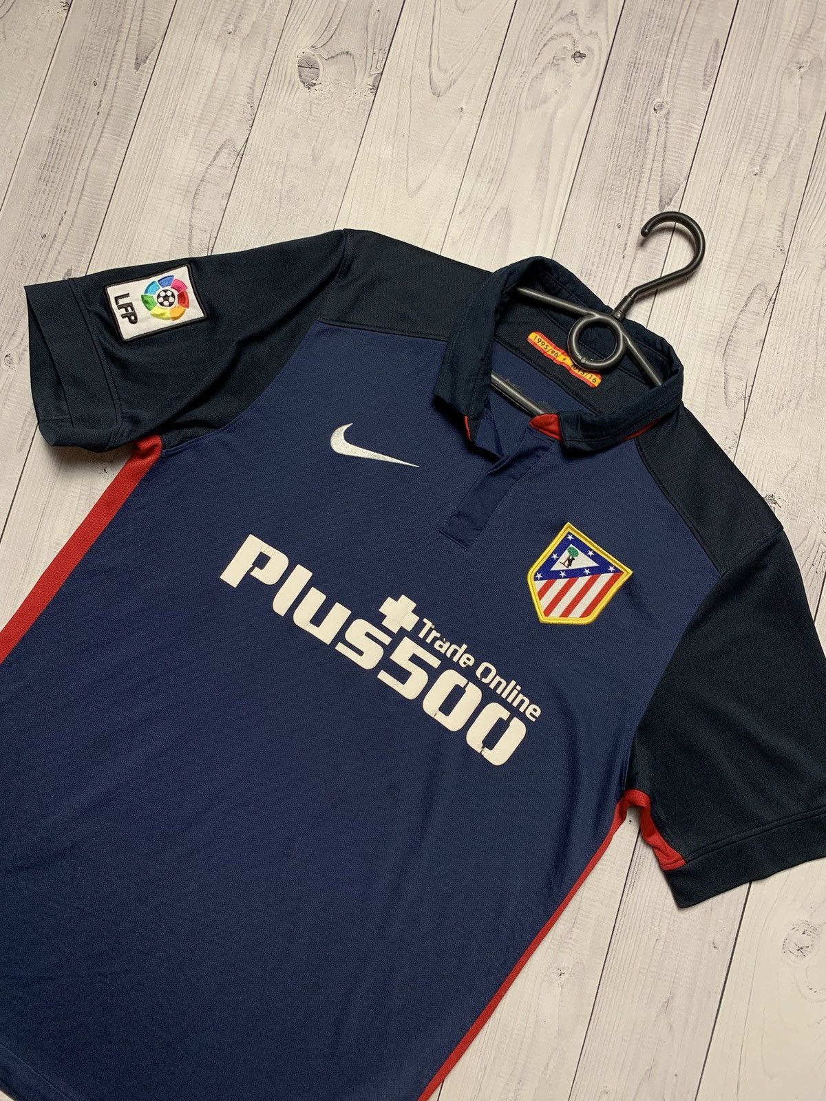 Nike × Vintage Nike Atletico Madrid soccer jersey size S Size US S / EU 44-46 / 1 - 2 Thumbnail