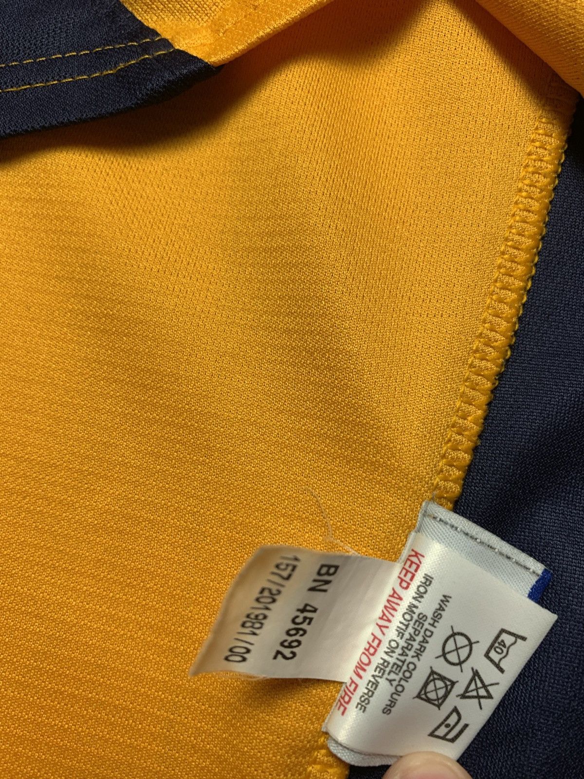 Reebok × Vintage Vintage Liverpool soccer jersey orange away rare size L Size US L / EU 52-54 / 3 - 6 Thumbnail