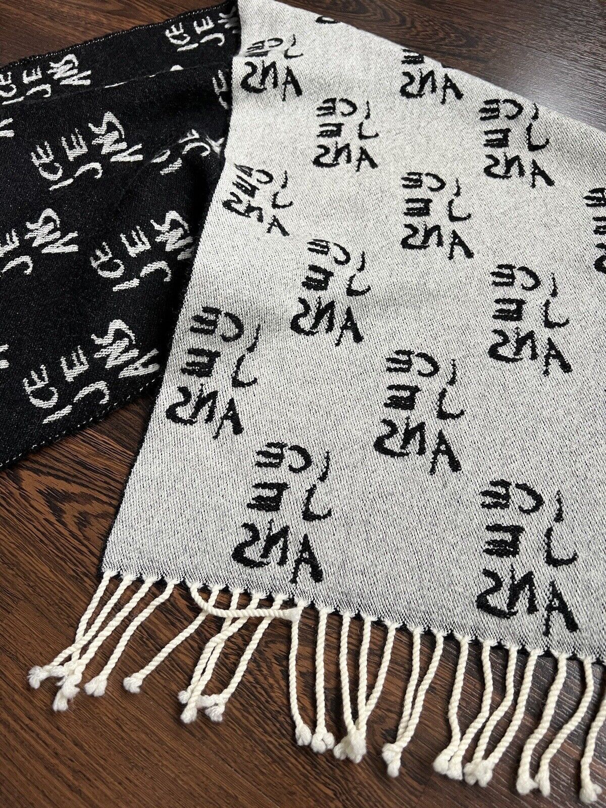 Iceberg ICEBERG Wool Scarf Vintage Size ONE SIZE - 8 Thumbnail