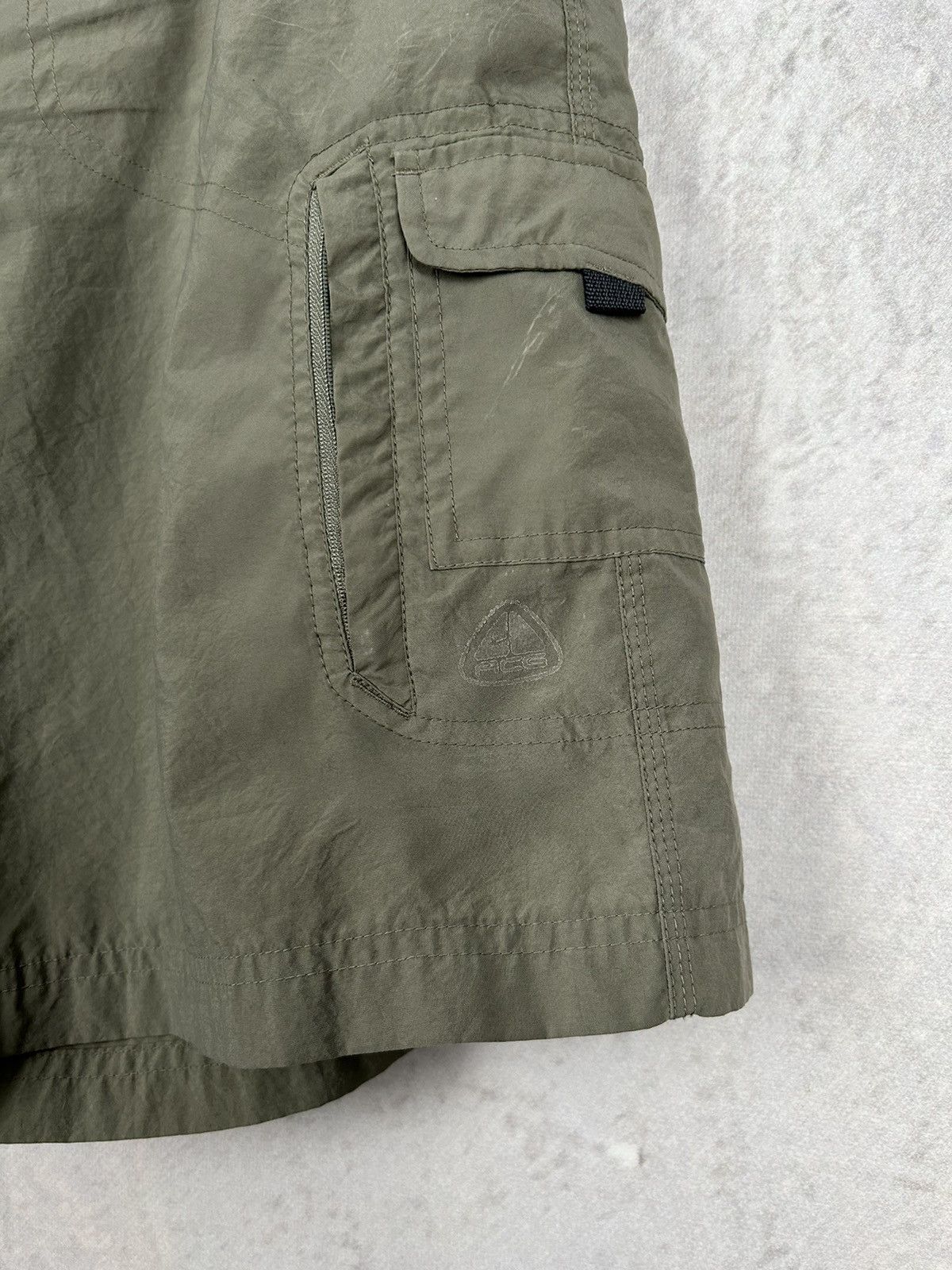 Nike Vintage Nike ACG Outdoor Shorts Cargo Retro Size US 36 / EU 52 - 3 Thumbnail
