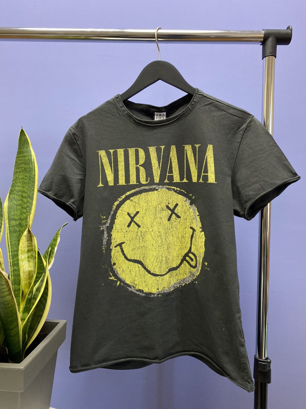 Band Tees Nirvana Smiley Face T Shirt Band Tee Men’s M Kurt Kobein Size US M / EU 48-50 / 2 - 1 Thumbnail