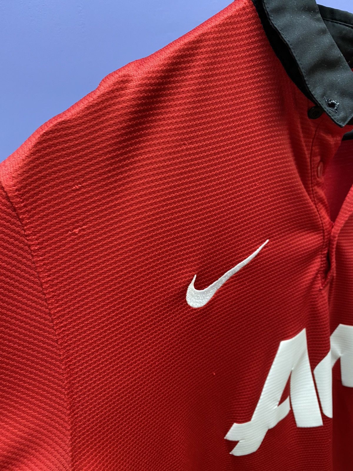 Nike Manchester United 2013 2014 Home Soccer Jersey Football Size US L / EU 52-54 / 3 - 9 Thumbnail