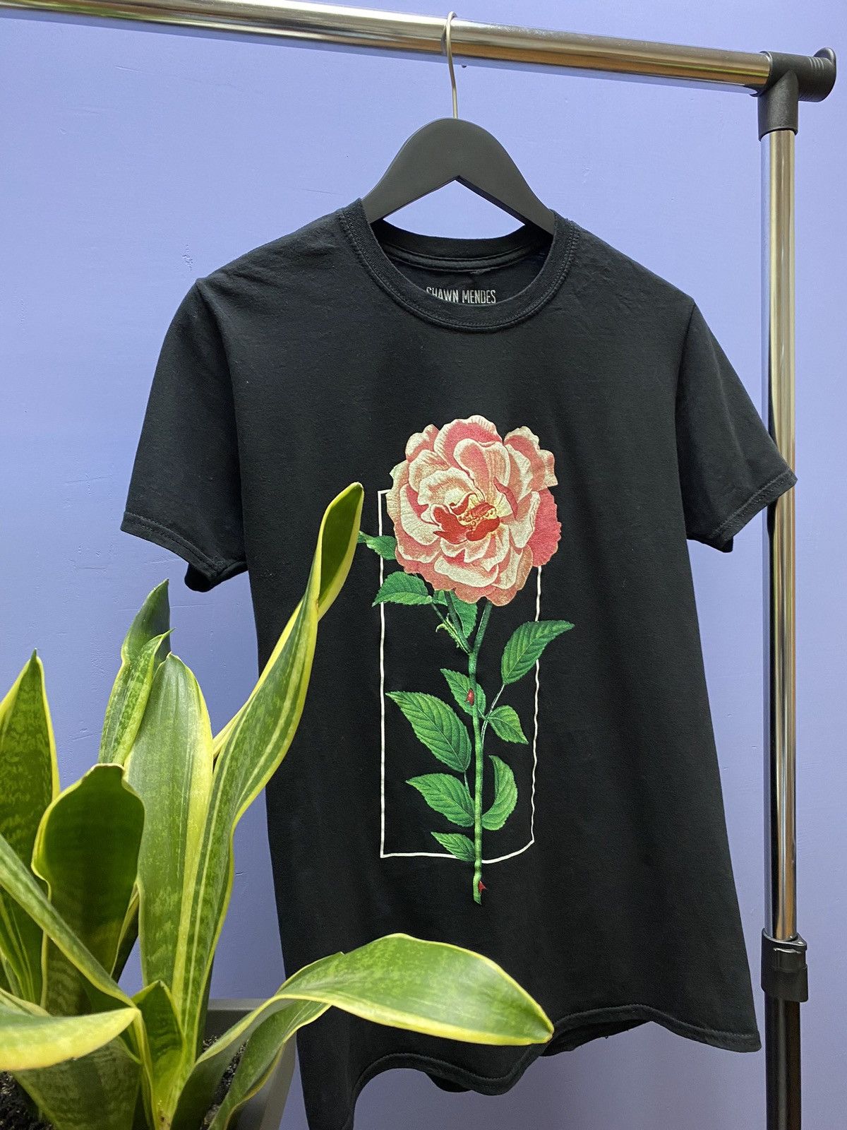 Band Tees Shawn Mendes The Tour 2019 T Shirt Size US M / EU 48-50 / 2 - 3 Thumbnail