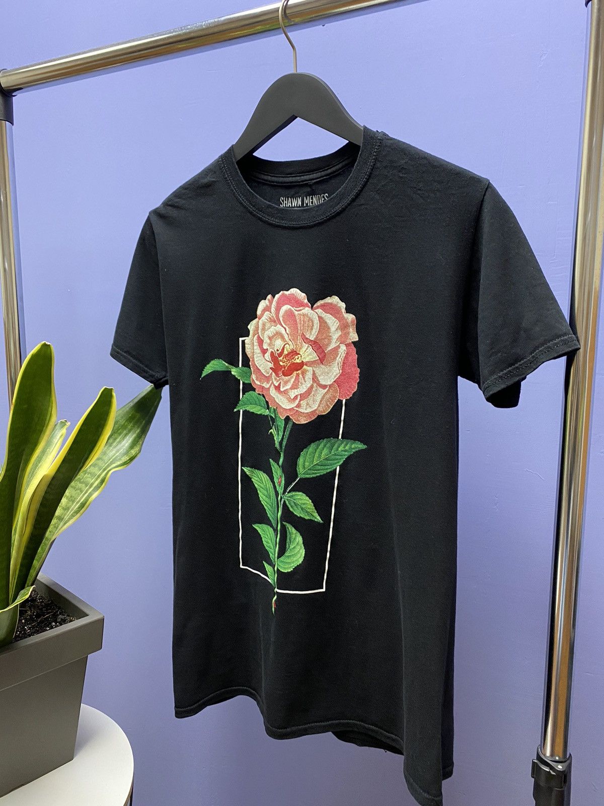 Band Tees Shawn Mendes The Tour 2019 T Shirt Size US M / EU 48-50 / 2 - 2 Thumbnail