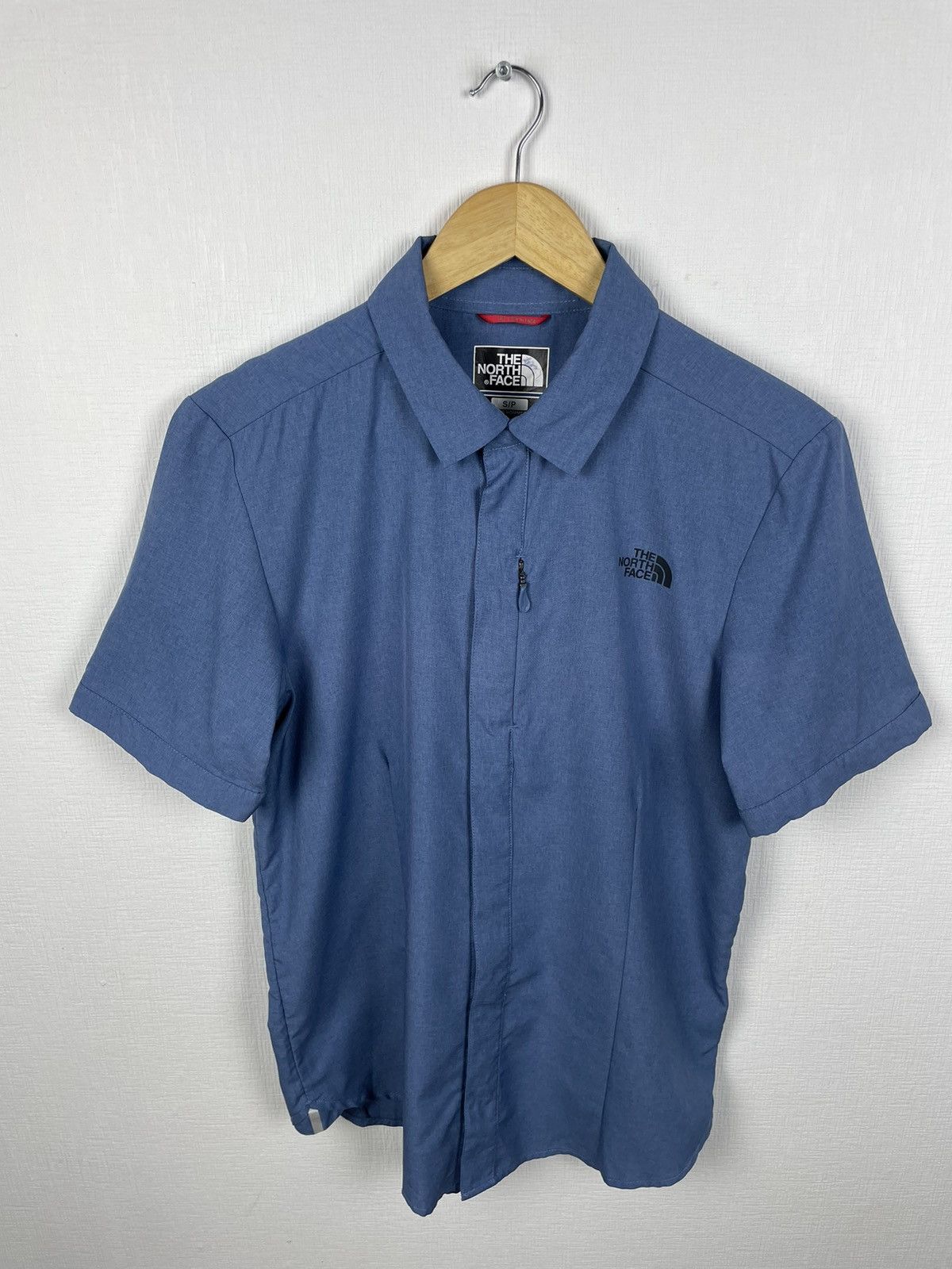The North Face The North Face shirt size S Size US S / EU 44-46 / 1 - 1 Thumbnail